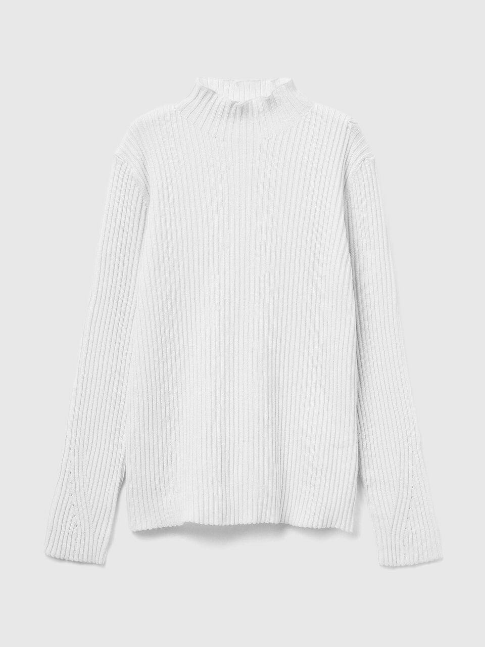 Sweater with ribbed high collar