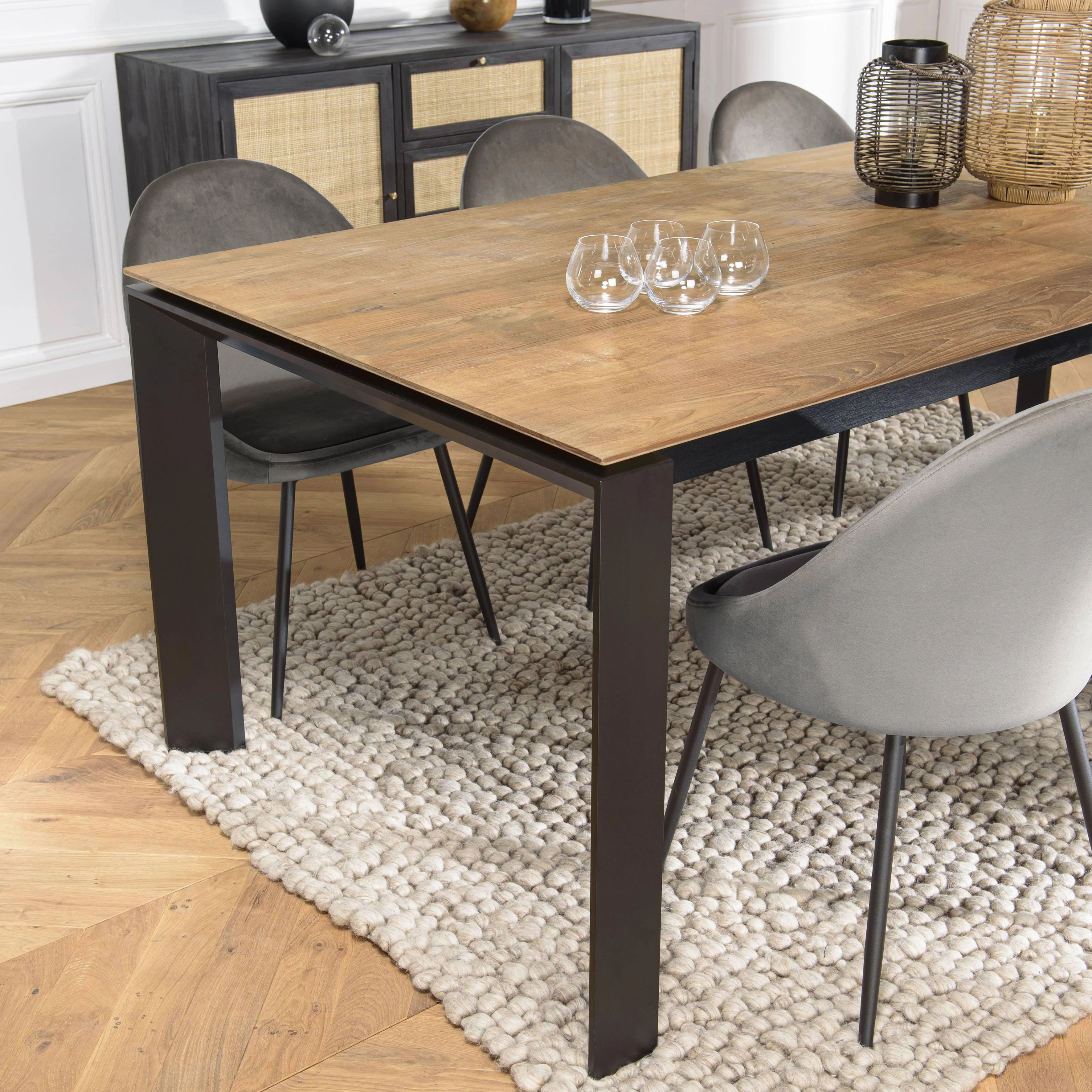 Eettafel Ana