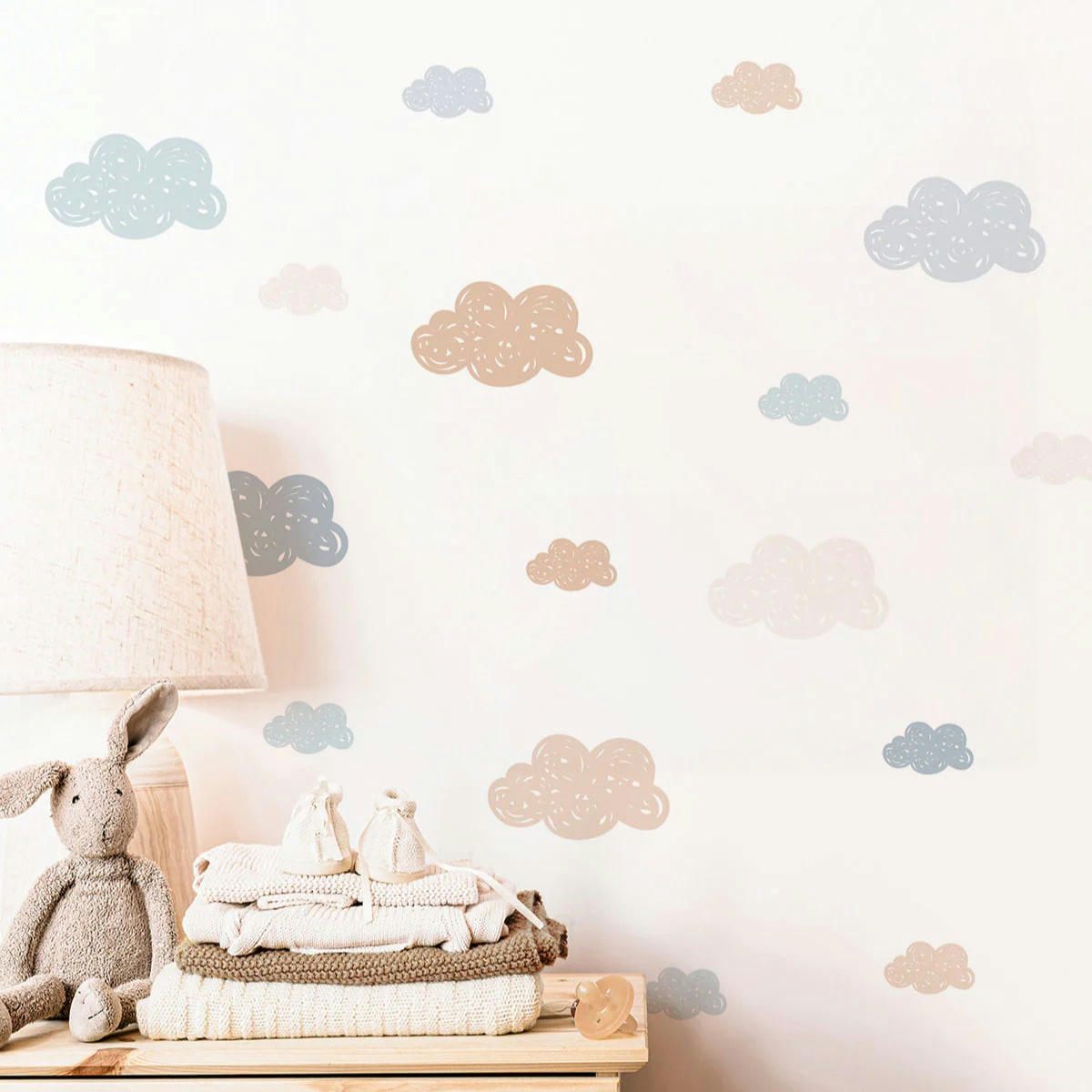 CLOUDS - Stickers muraux en vinyle petits nuages bleu et beige