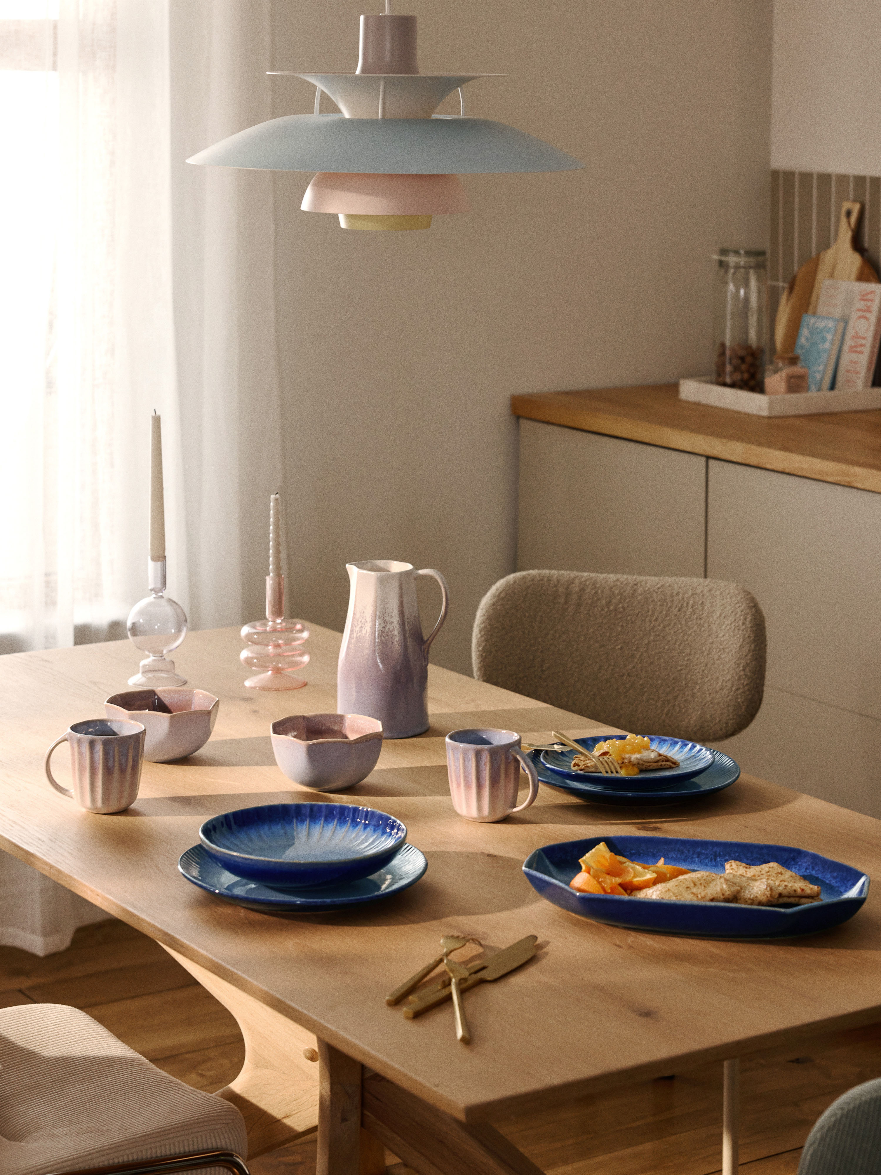 Handgemachte Servierplatte Vinci mit reaktiver Glasur
