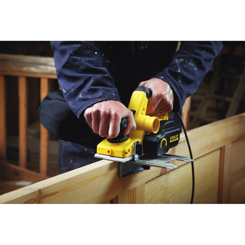 Rabot électrique FME630K-QS 750 W STANLEY FATMAX