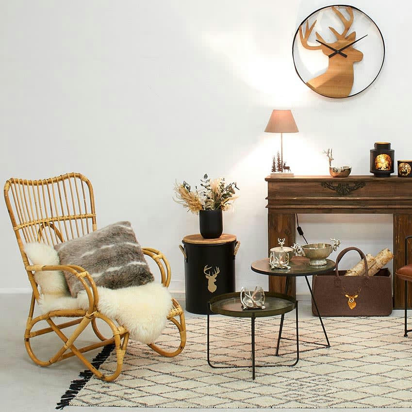 - Coussin imitation fourrure 45 cm beige