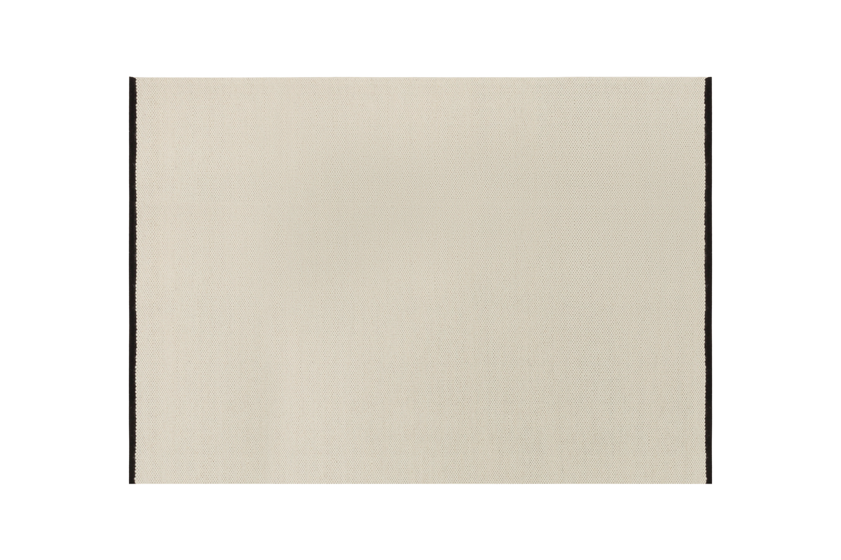 noo.ma handgeweven vloerkleed van Nieuw-Zeelandse wol, beige met Vulcano Black randaccent - rechthoekig, laagpolig 1 cm