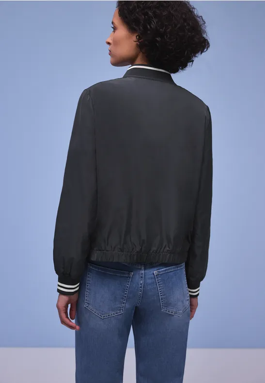 Kurzer Blouson
