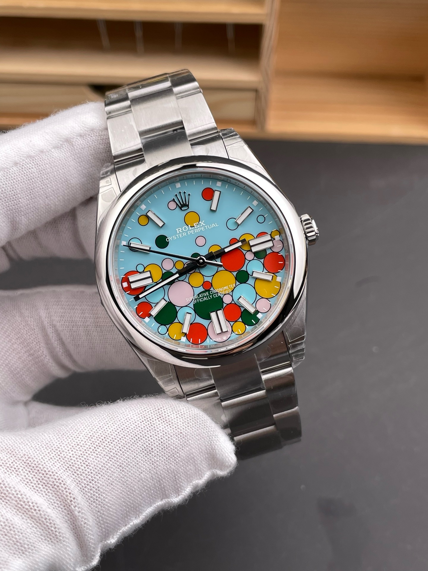 Rolex Oyster Perpetual 41 Celebration Dial 124300 style -77