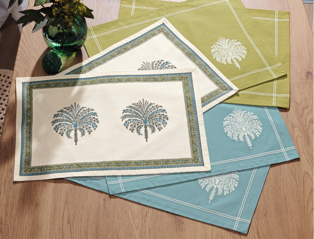 Lot de 2 sets de tableAssouan