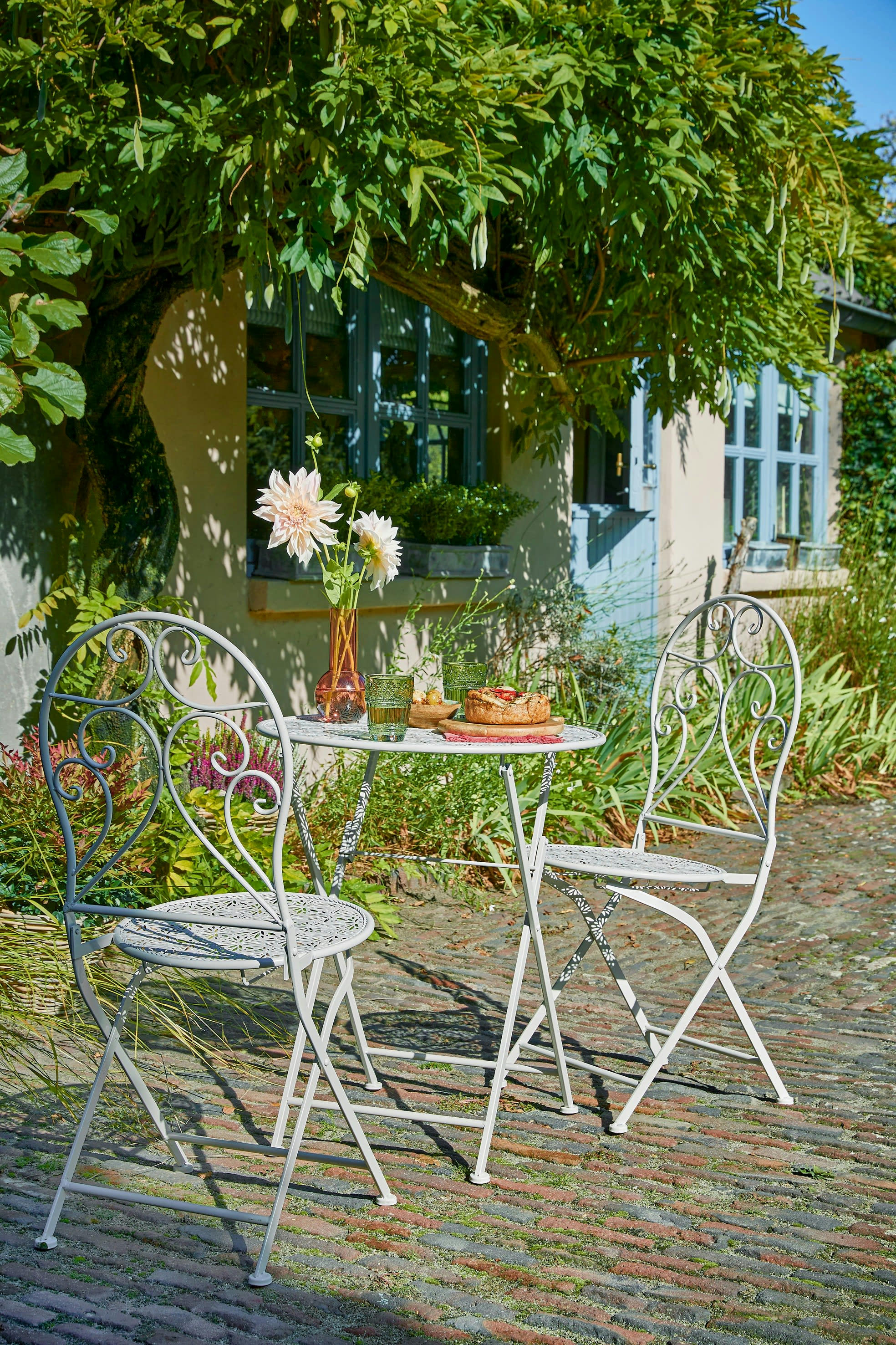 TIERRA - Table de jardin en métal beige H70