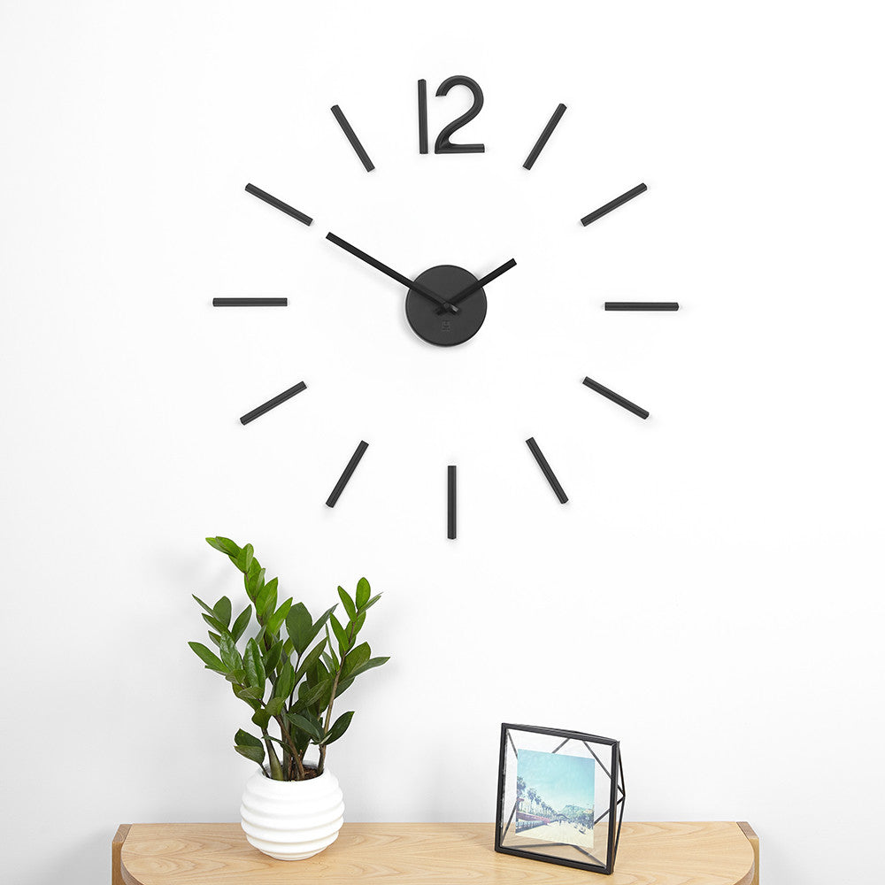 Umbra Blink Wandklok - Zwart