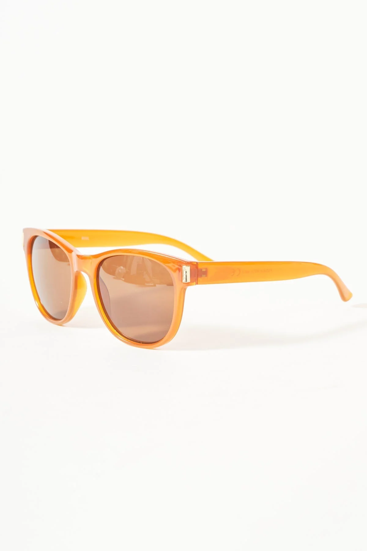 Tan Brown Classic Frame Sunglasses