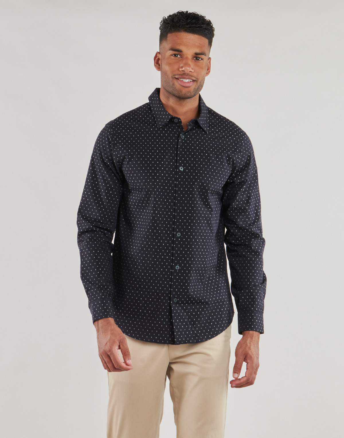 Armani Exchange - XM000719 - Black / White