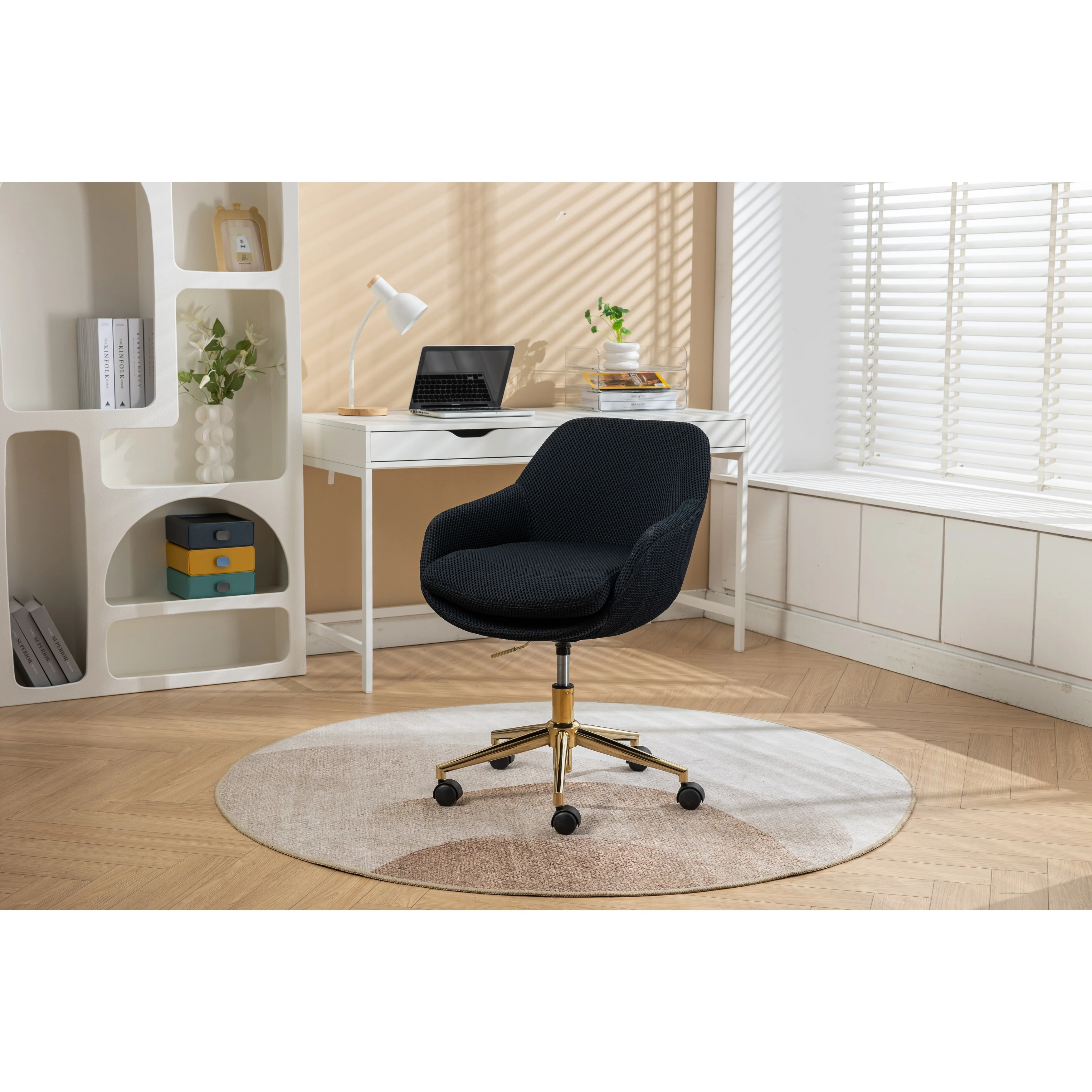 Comfortable Mesh Fabric Office Chair with Adjustable Height and 360° Swivel, Ideal for Home and Office Use.