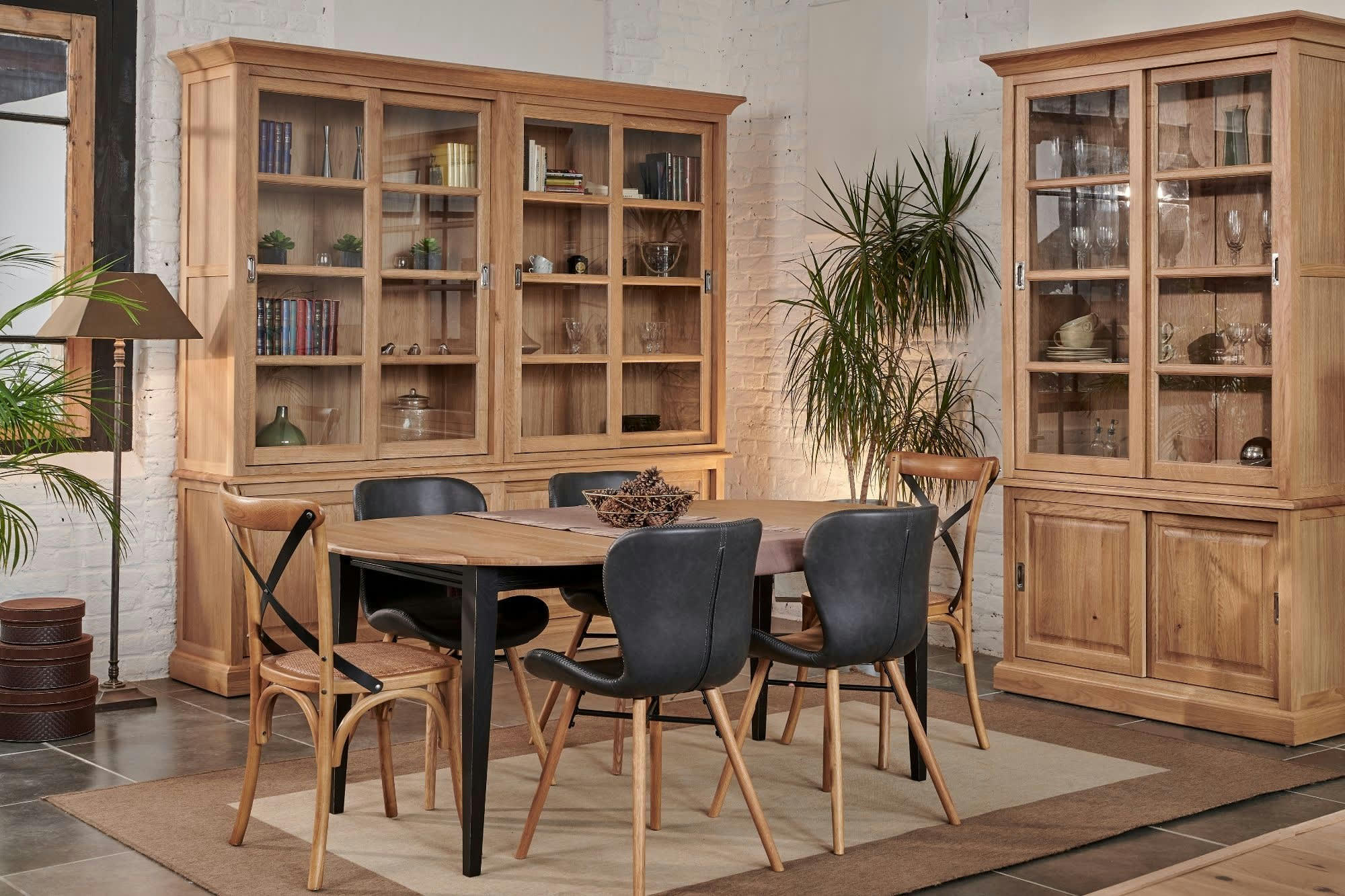 VICTORIA - Table ronde 6 pieds fuseau 105 cm + 3 rallonges bois