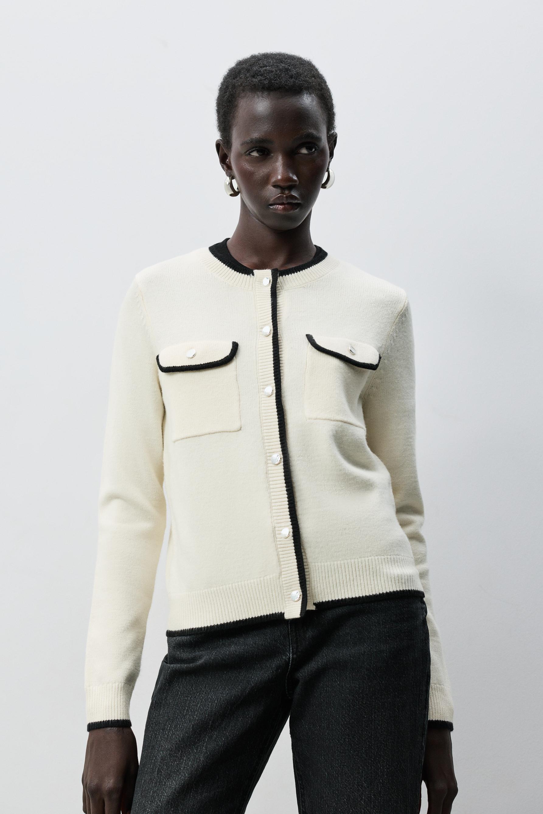Chaqueta bolsillos contraste