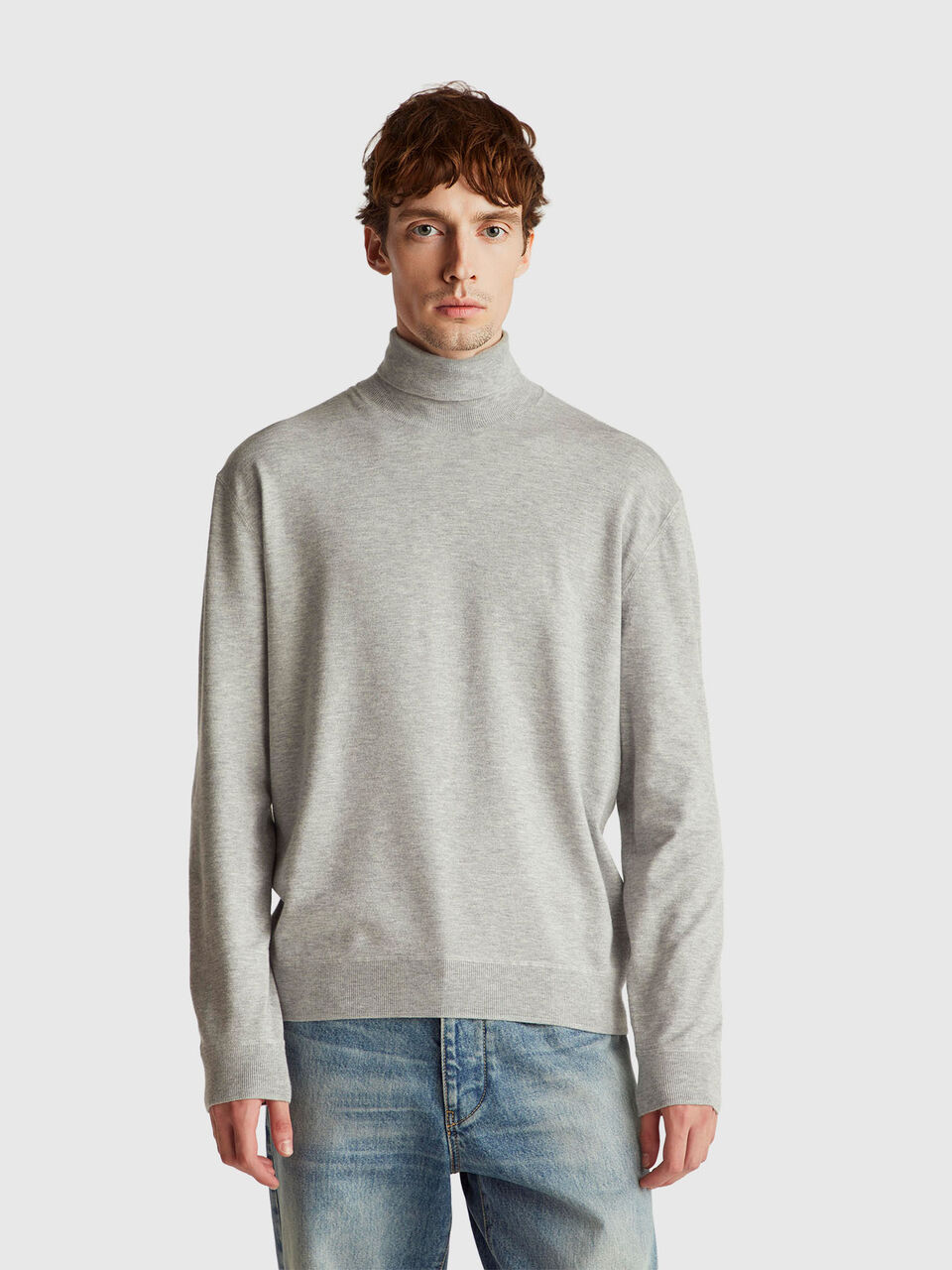 Turtleneck in viscose blend