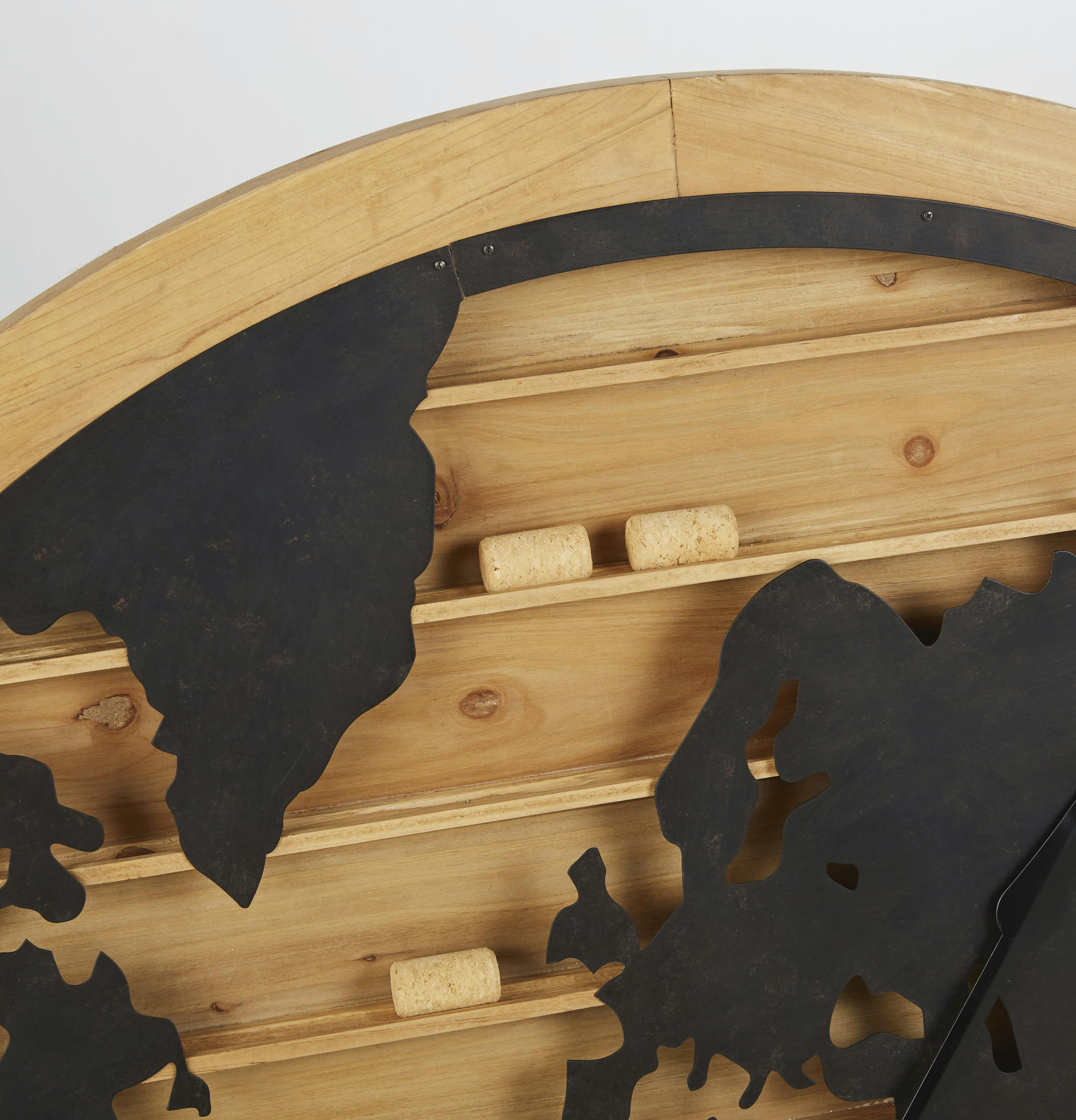 VINCIANNE - Horloge murale carte du monde en métal noir et porte-bouchons D110