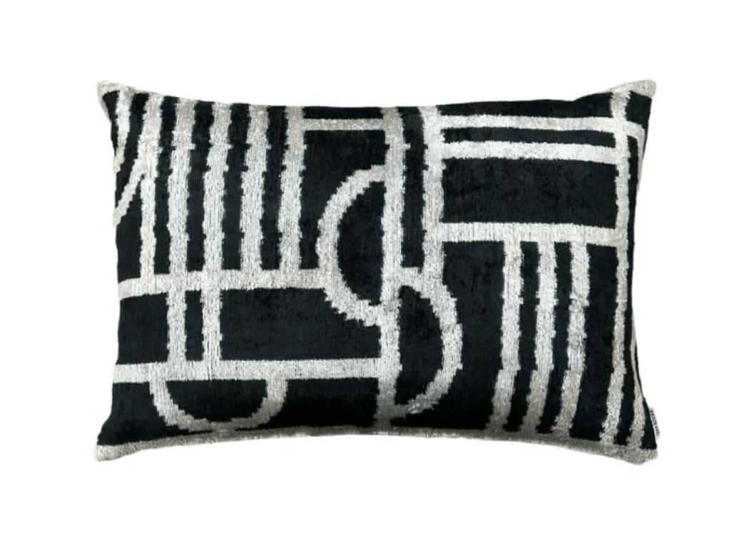 - Housse de coussin velours soie ikat   40x60 noir