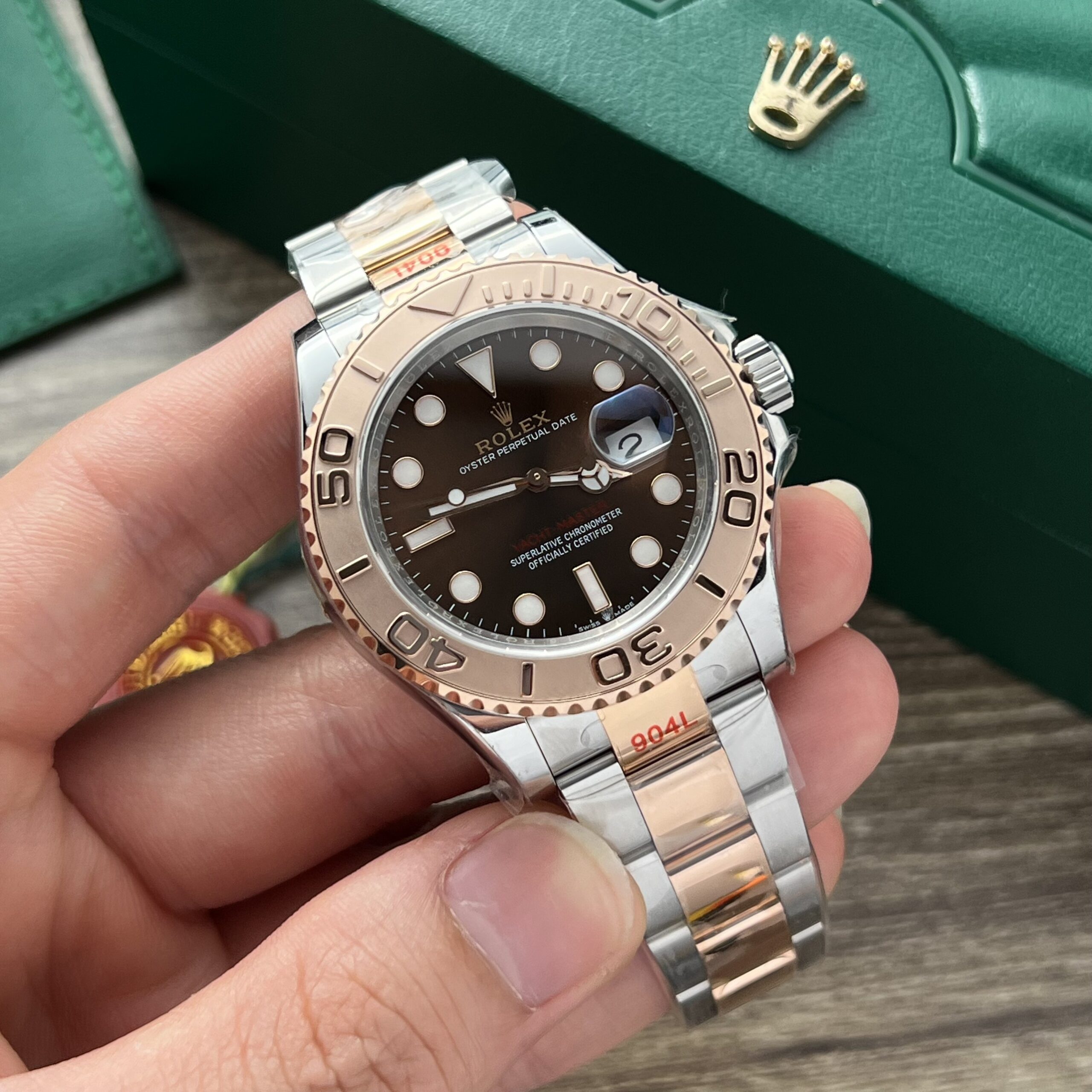 Rolex Yacht-Master 126621 SS/RG Plated Chocolate Dial 40mm Oyster EWF Replica