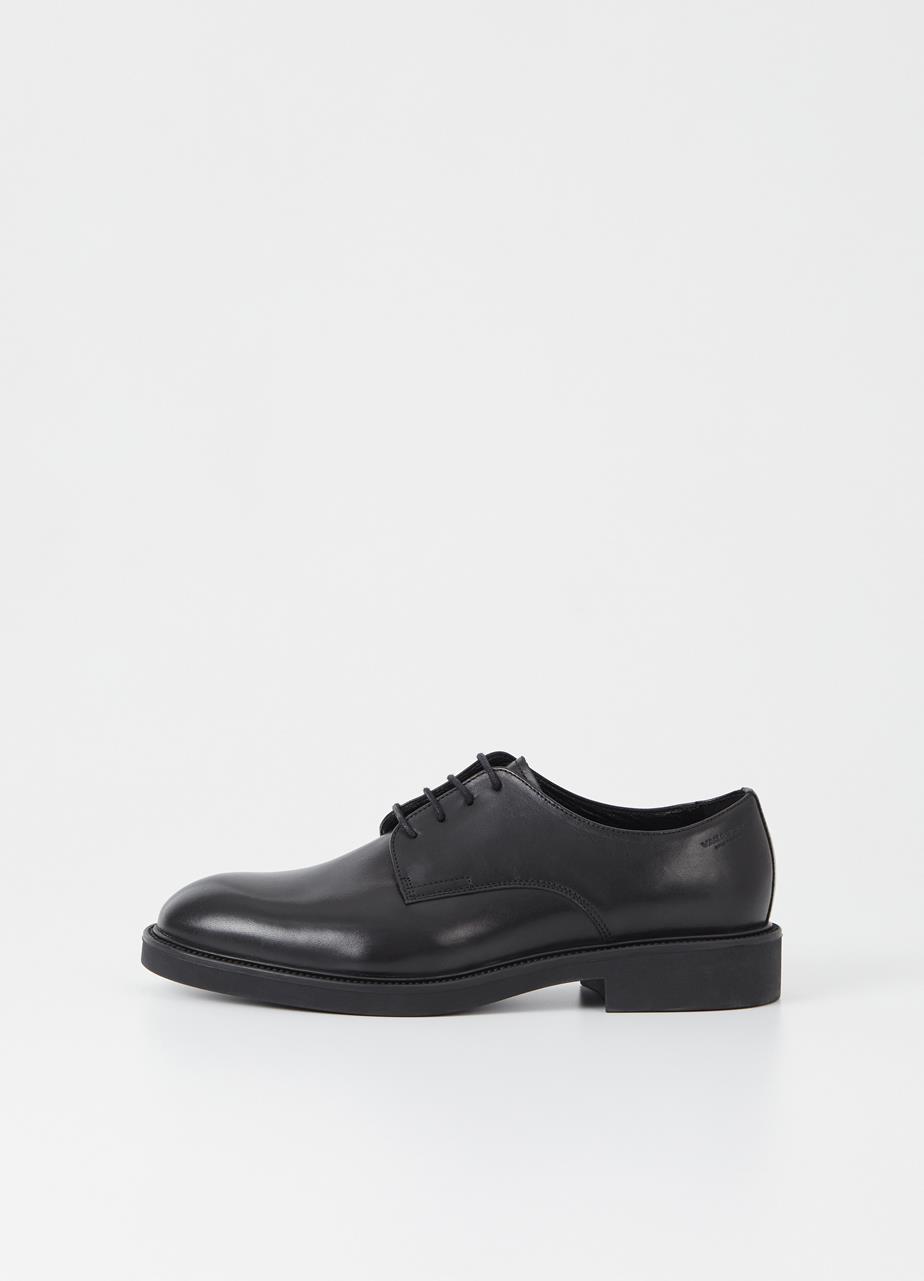 Alex M Shoes