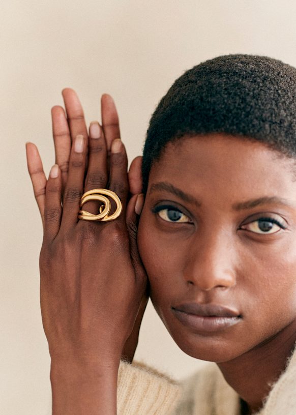 Gina Ring