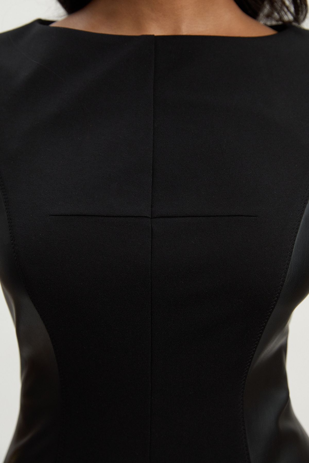 KarenMillen Ponte And Pu Mix Short Sleeve Tailored Pencil Midi Dress