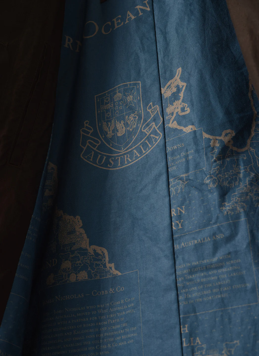 Women's Light Weight Town & Country Coat