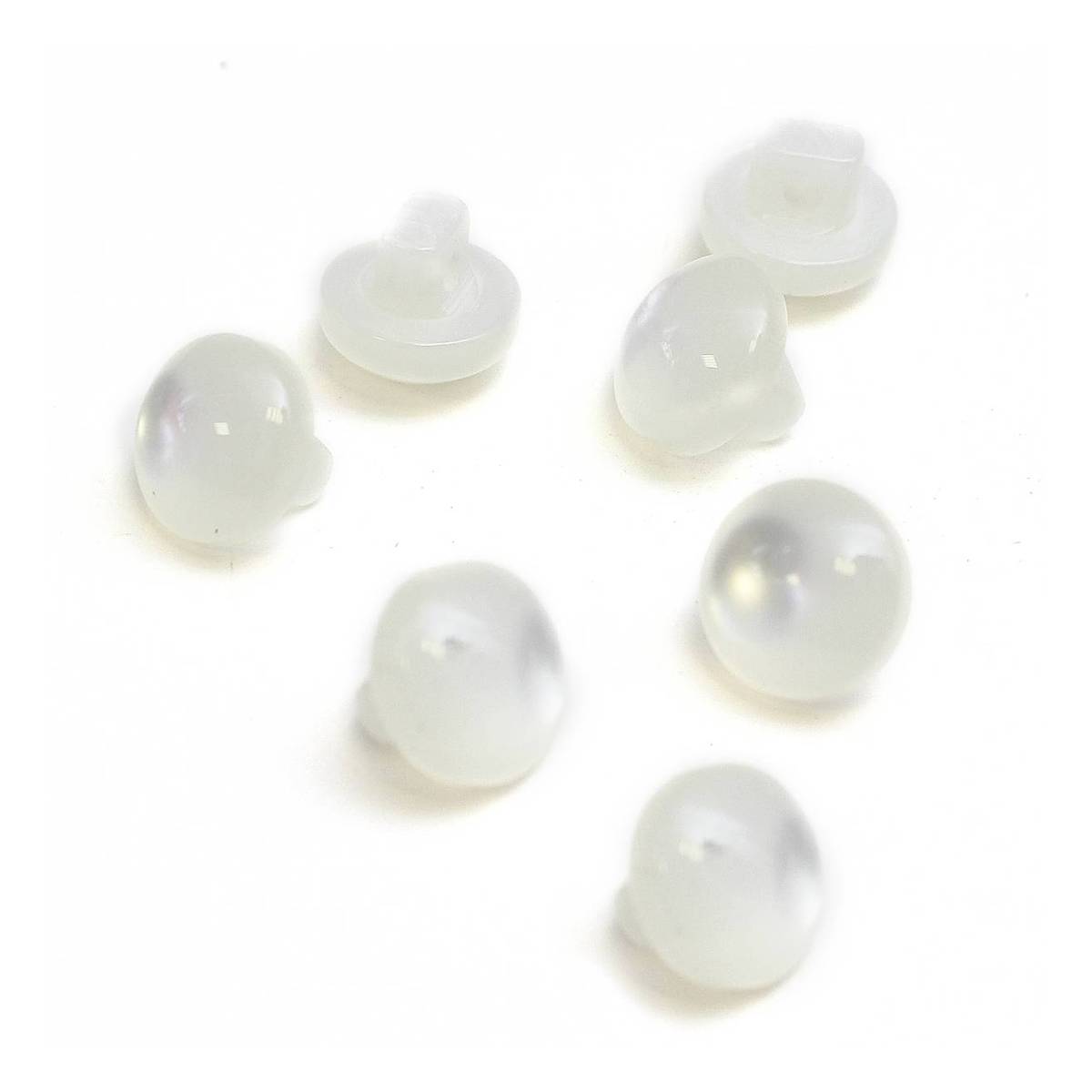 Hemline White Basic Dome Button 7 Pack