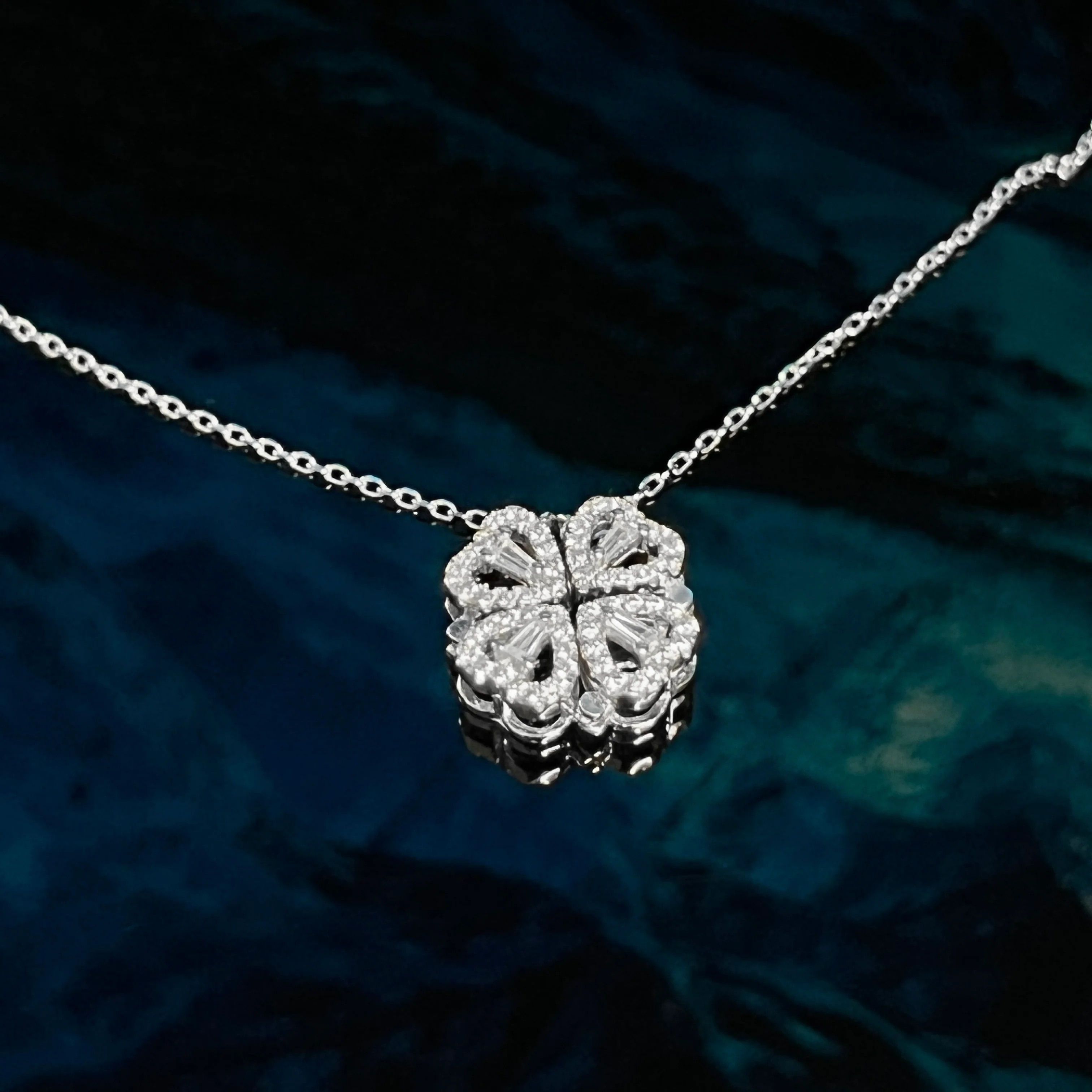 Necklace with clover & heart pendant