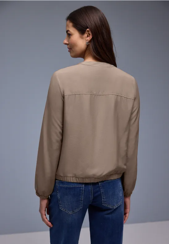 Hemdbluse mit Taschen