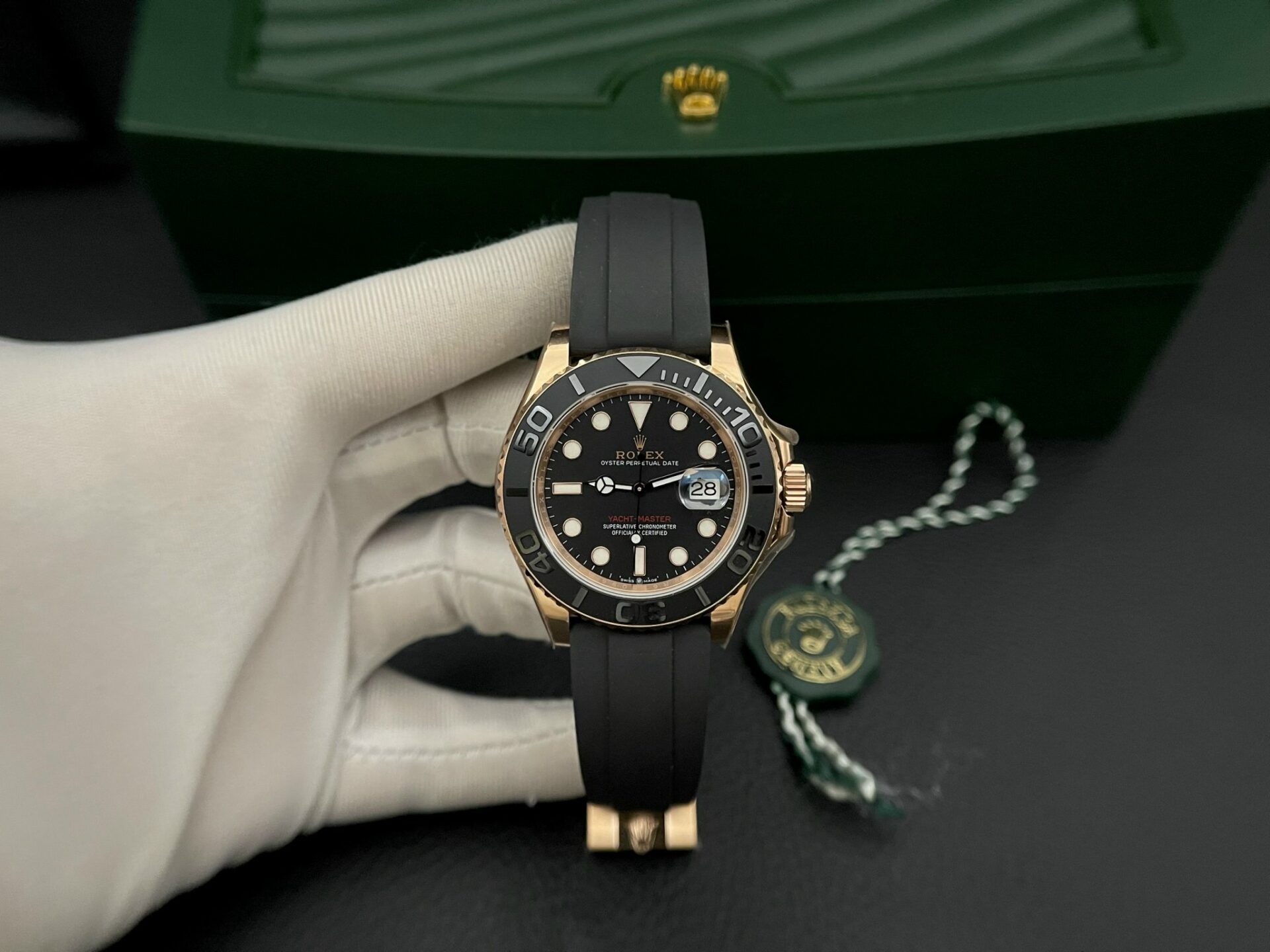 Rolex Yacht-Master RG Plated Black Dial 40mm Oysterflex EWF Replica