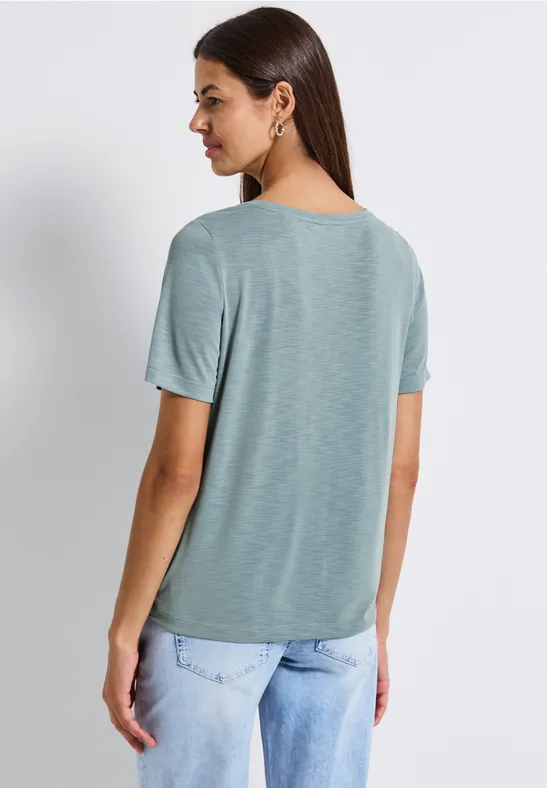 T-Shirt mit Schmuckdetail