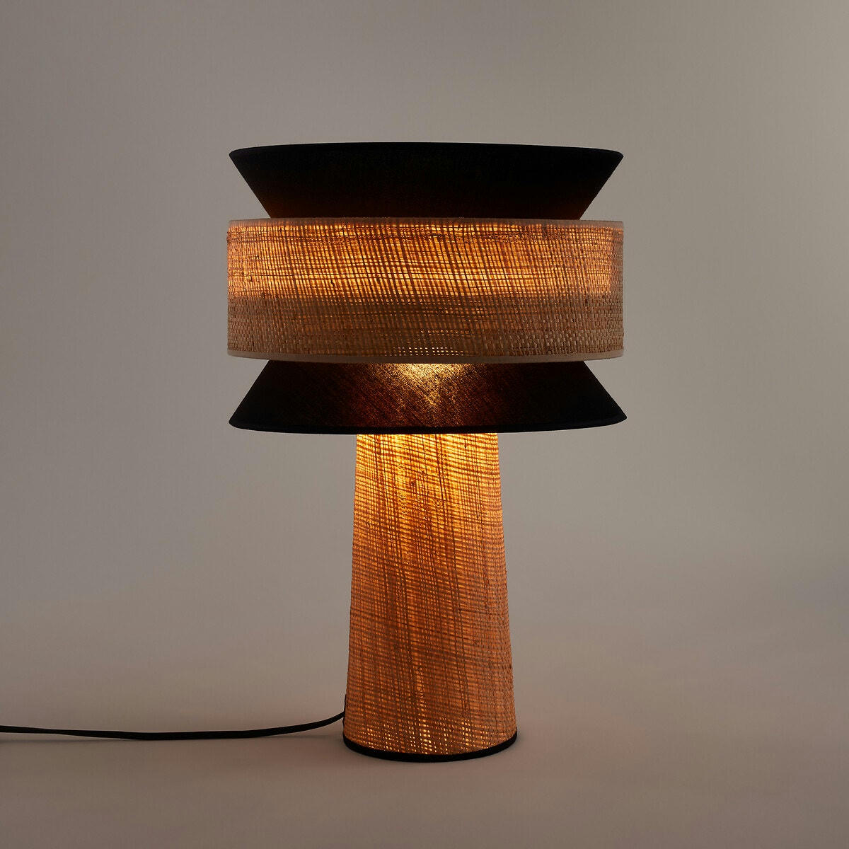 Lampe à poser en raphia et coton, Dolkie
