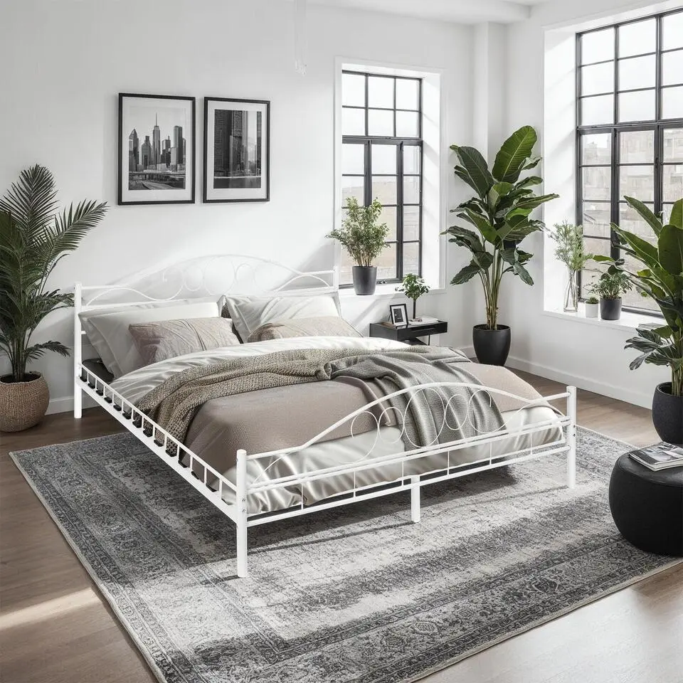 tectake Metalen bed met lattenbodem in romantisch ontwerp, 200 x 180 cm, Wit/Wit