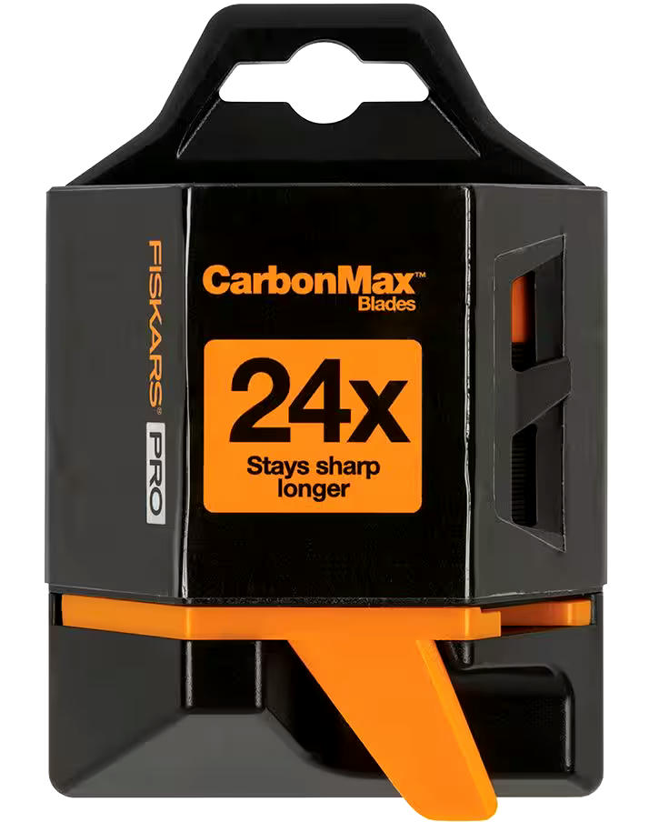 Fiskars Pro CarbonMax™ Standard-Size Utility Blades, 50-pk