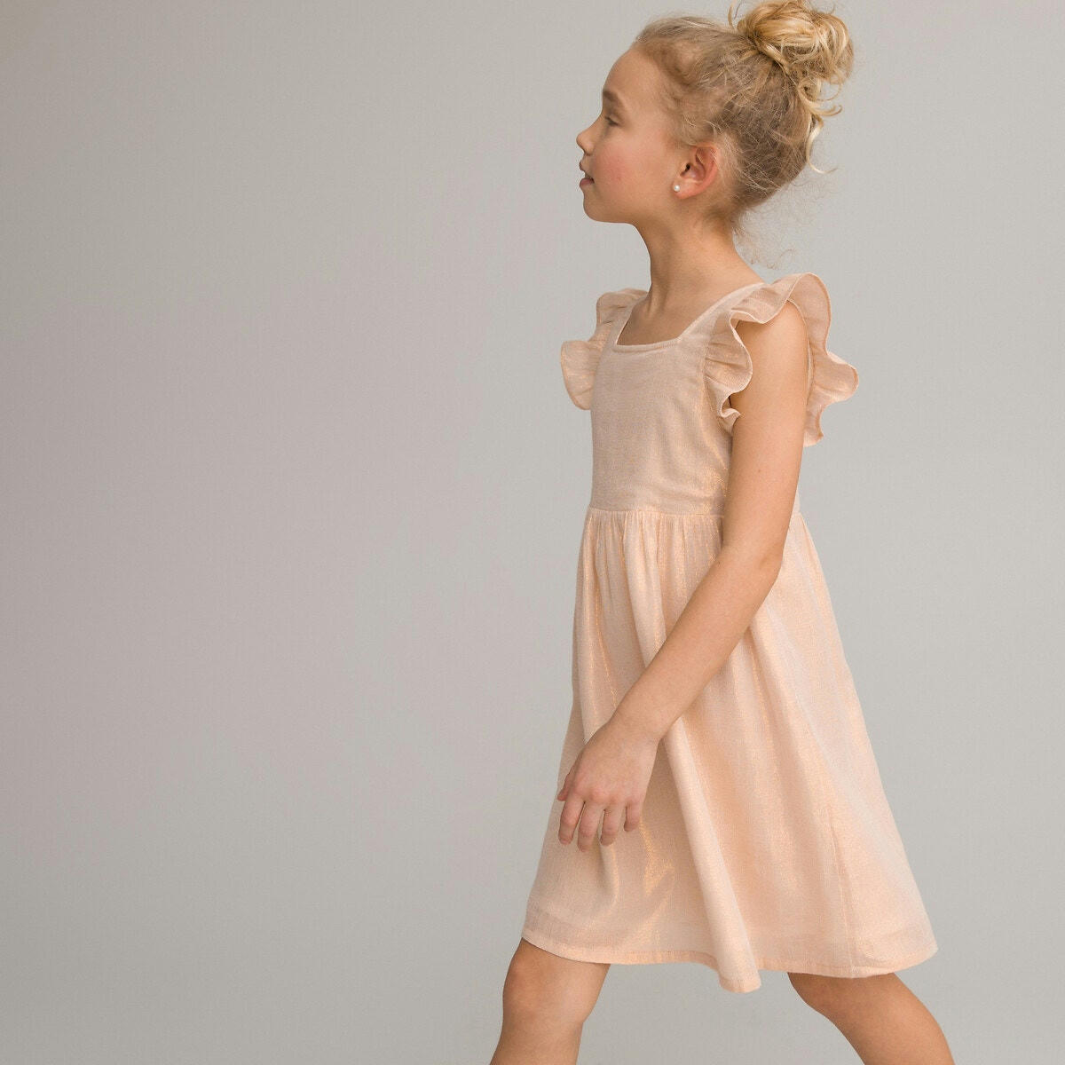 Robe sans manches à volants