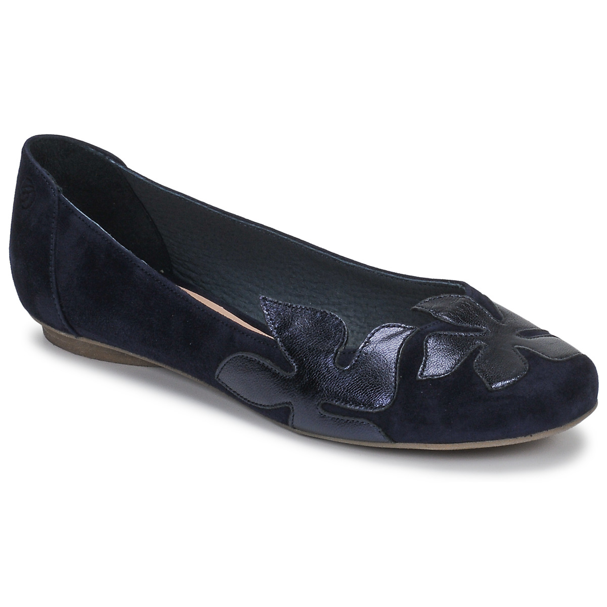 Betty London - ERUNE - Marine