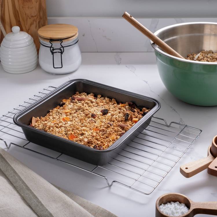 Habitat 20cm Non Stick Carbon Steel Square Cake Tin