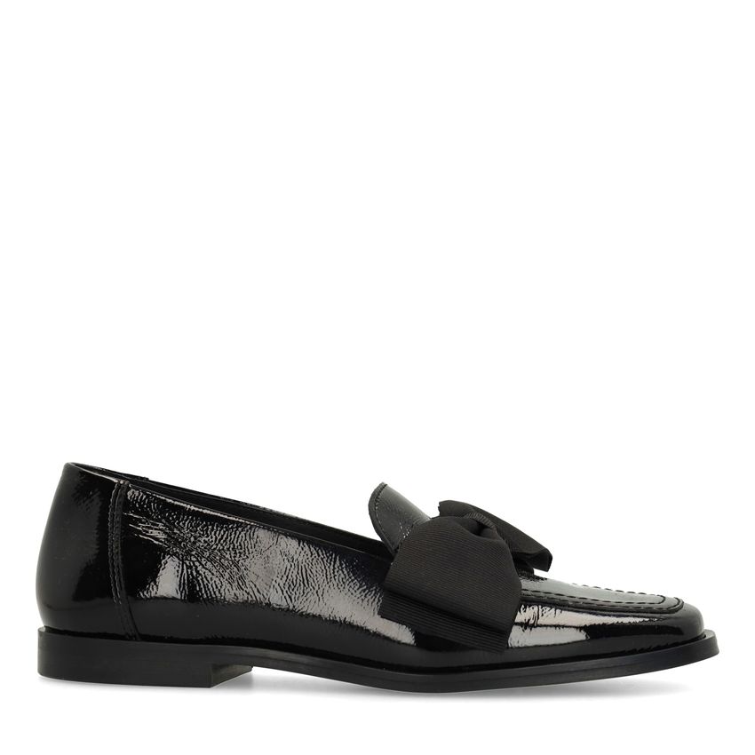 Manfield Zwarte lakleren loafers met strik