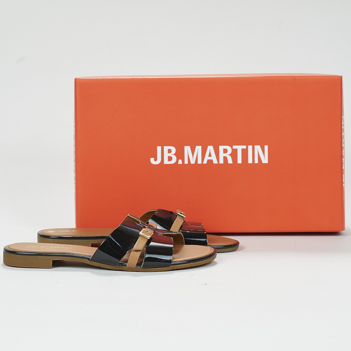 JB Martin - AILEEN - Varnish / Black