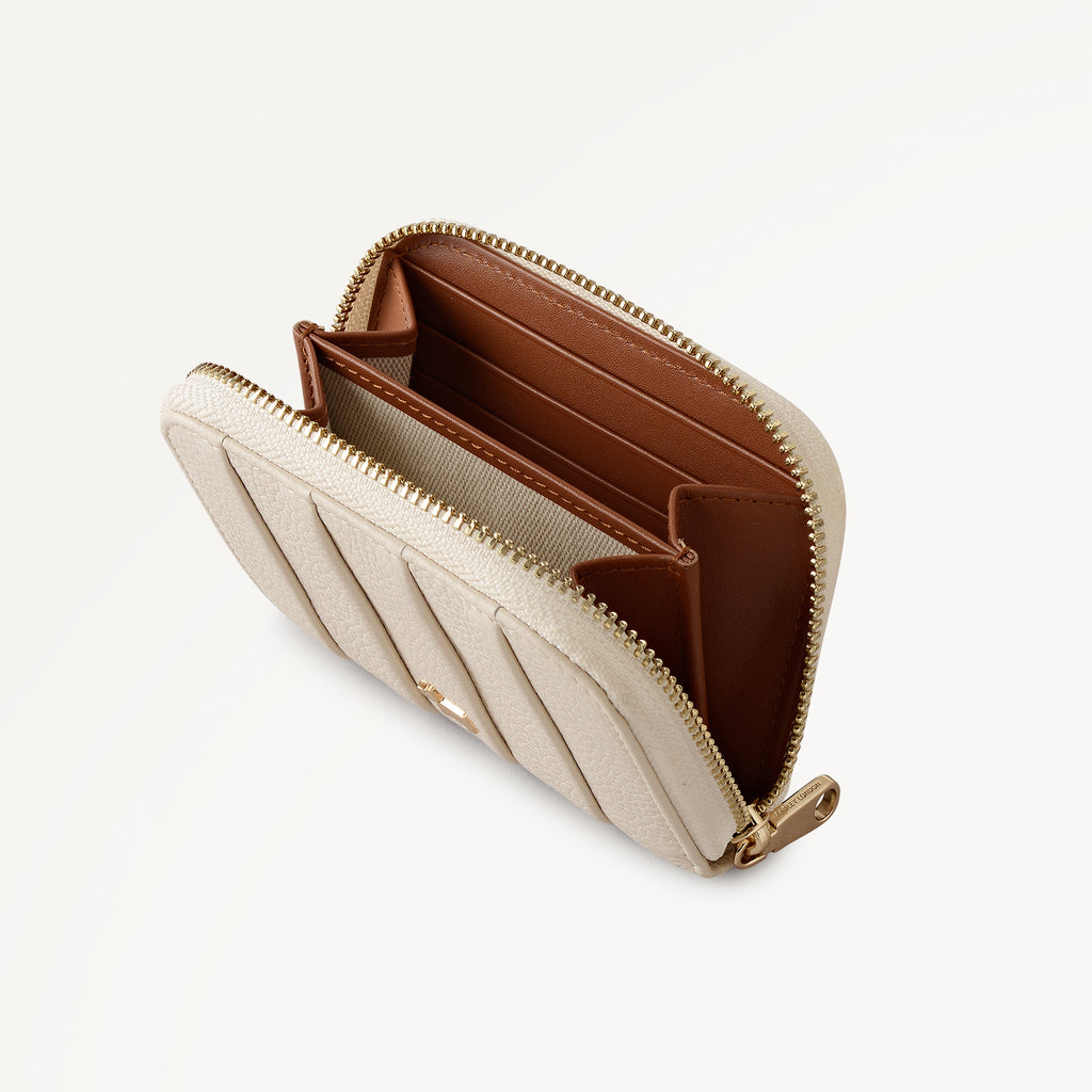 Burton Way - Quilt - Small Zip Around Purse
