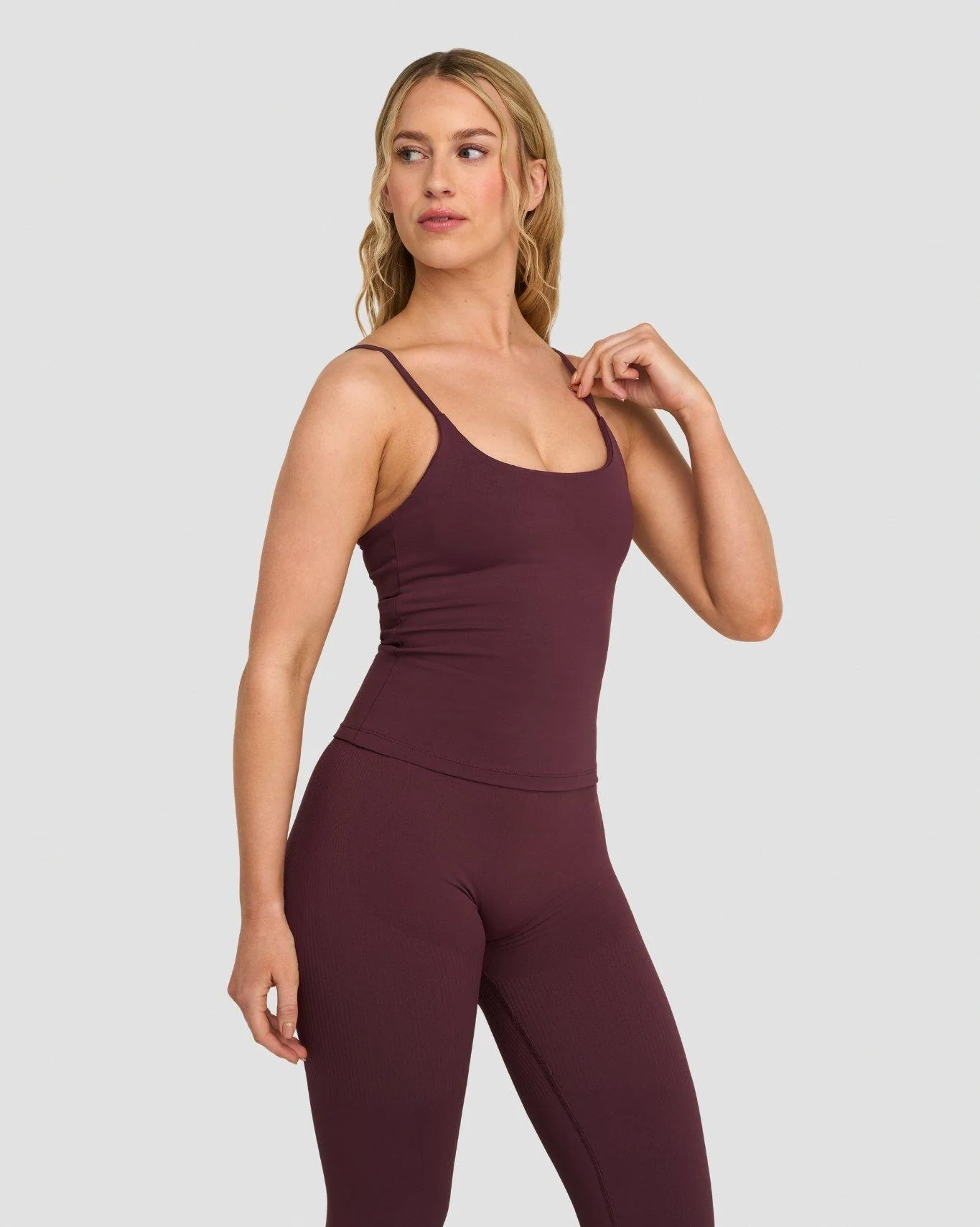Elevate™ Sculpting Seamless Scoop Neck Cami | Dark Mauve