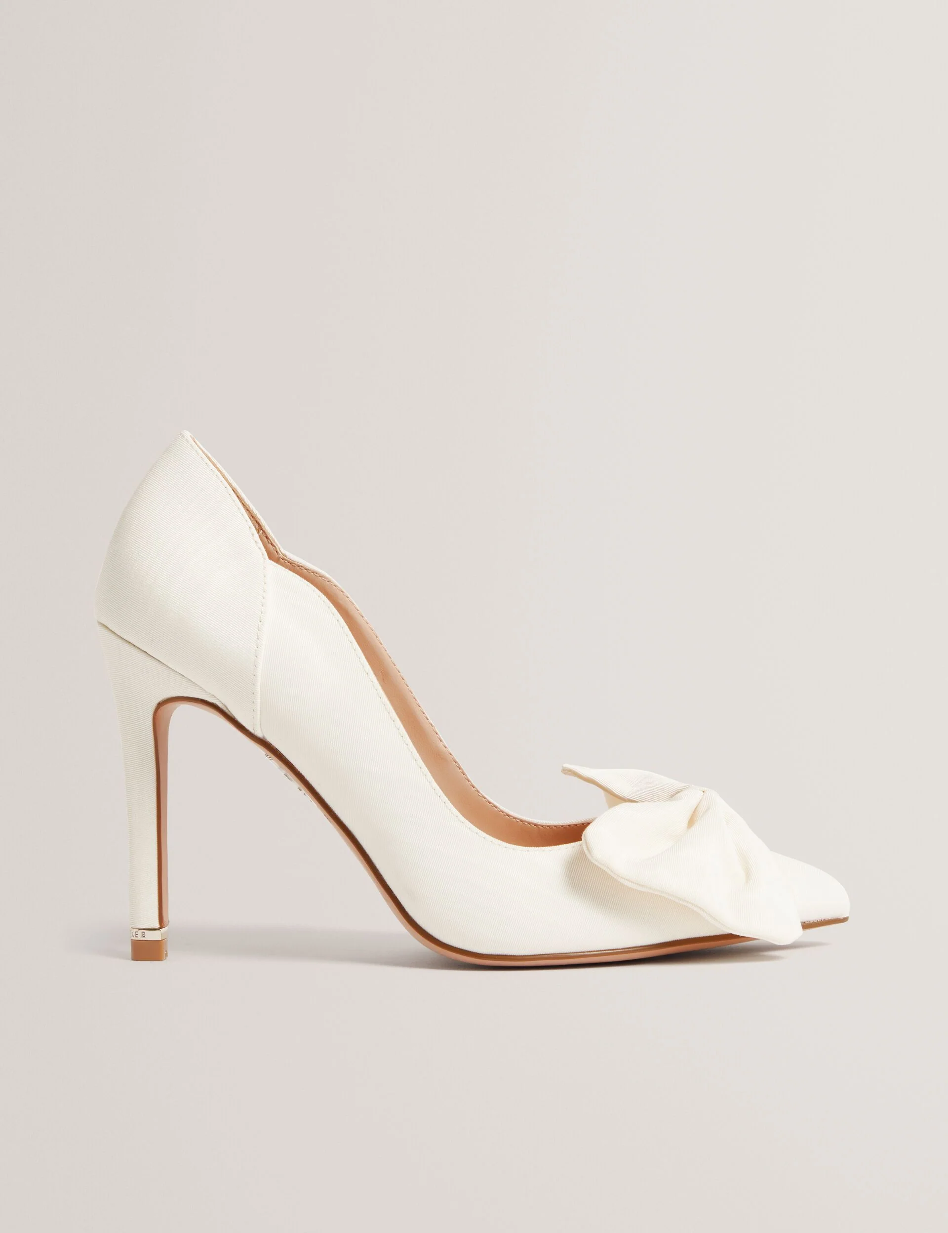 LAISSY | IVORY