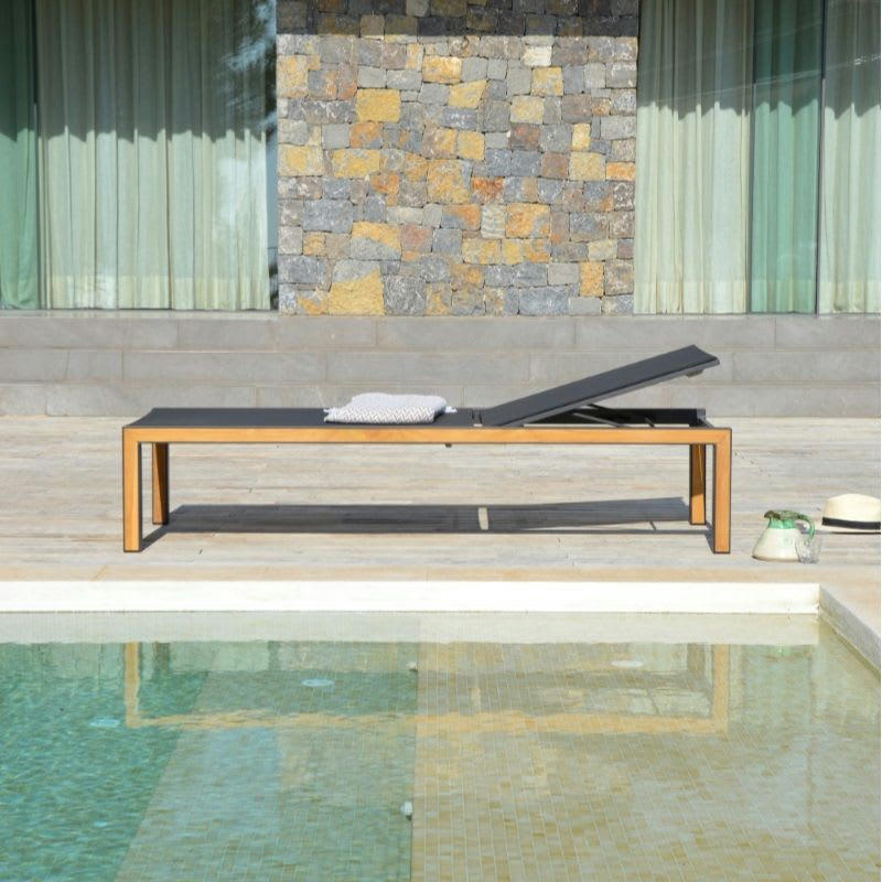 PAROS - Chaise longue haute en aluminium et teck