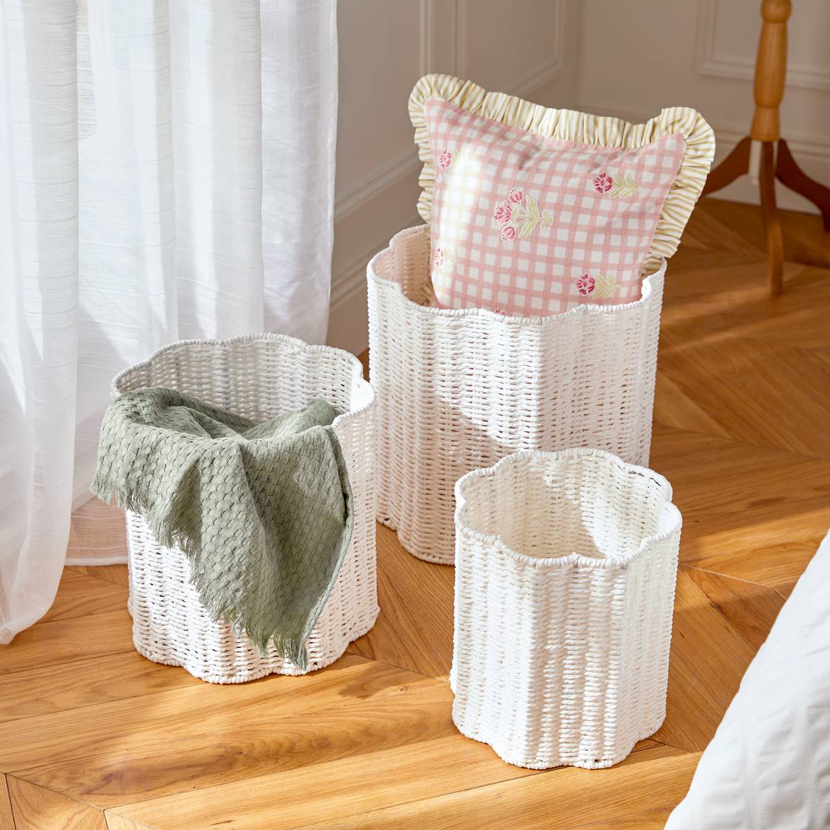 Storage Basket "Fldr" White, D.38/31/25 cm