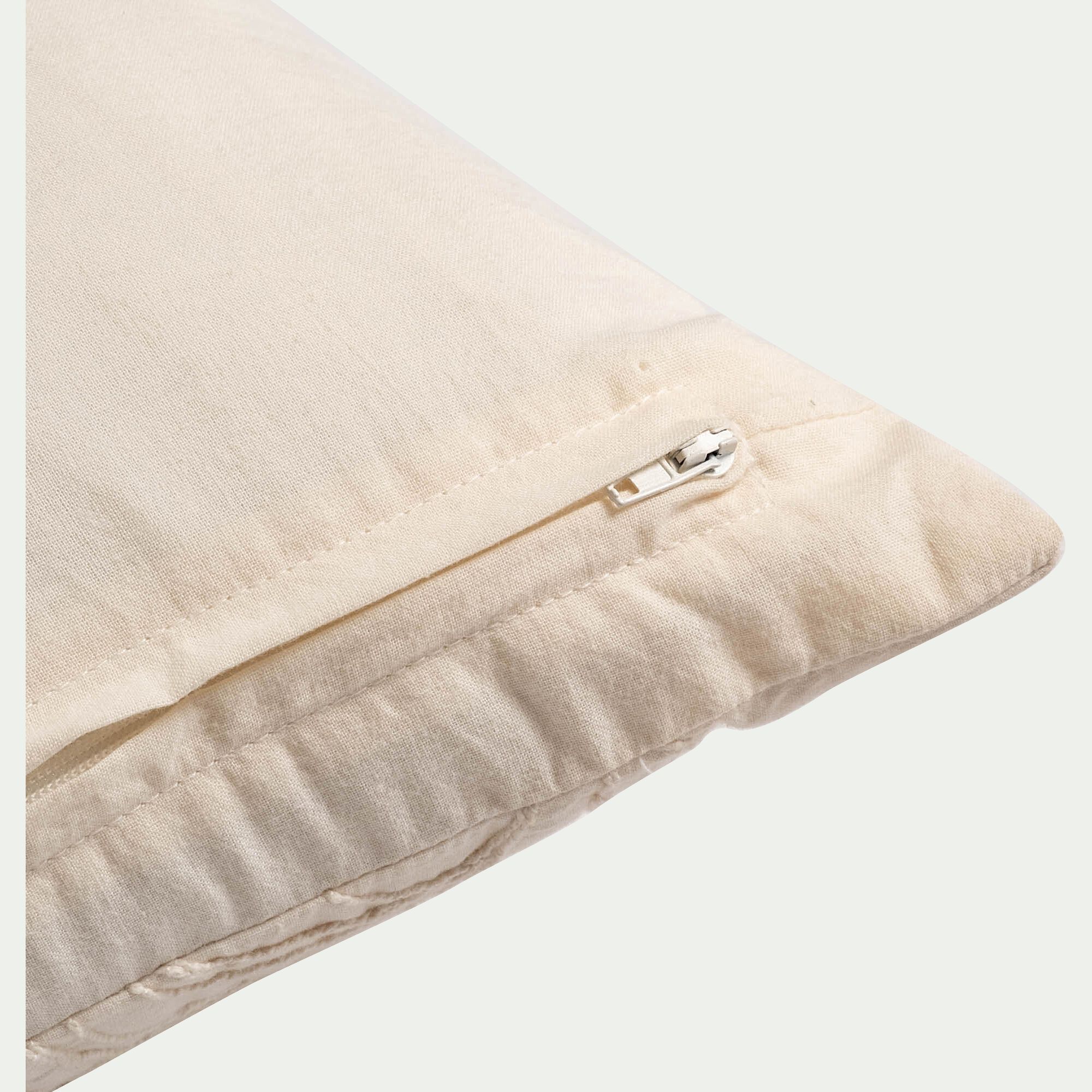 ALISON - Coussin brodé rehaussé de dentelle en coton 40x60 - blanc cassé