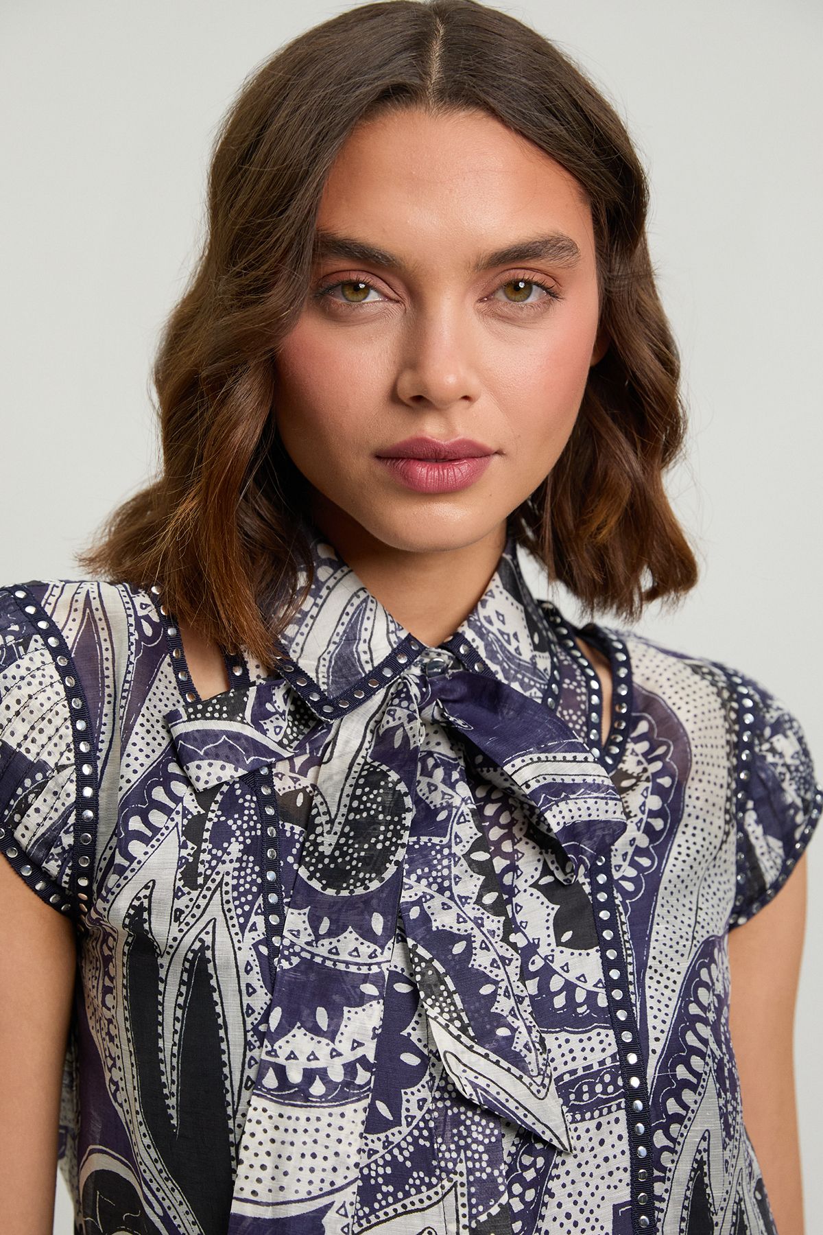 KarenMillen Mono Floral Printed Studded Blouse