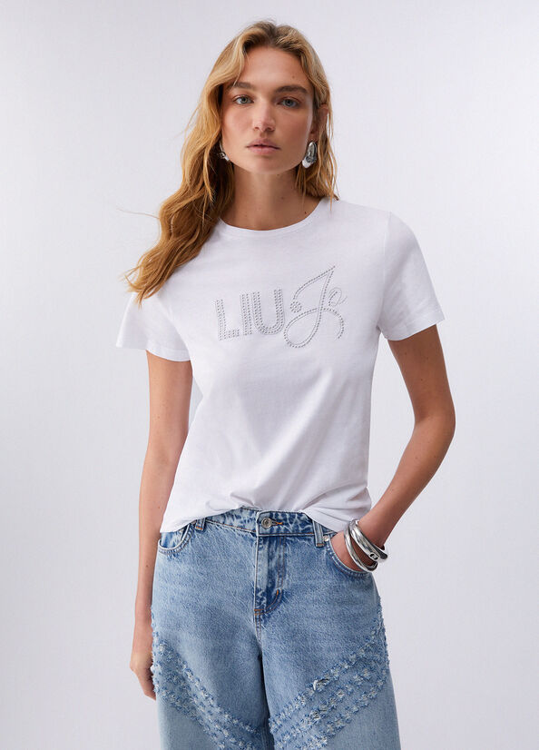 T-shirt con applicazioni