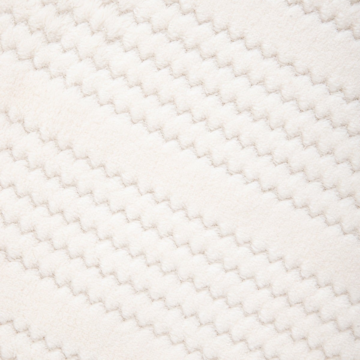 Koc MAVRO miękki ecru z ozdobnym przeszyciem i lamówką 150x200cm
