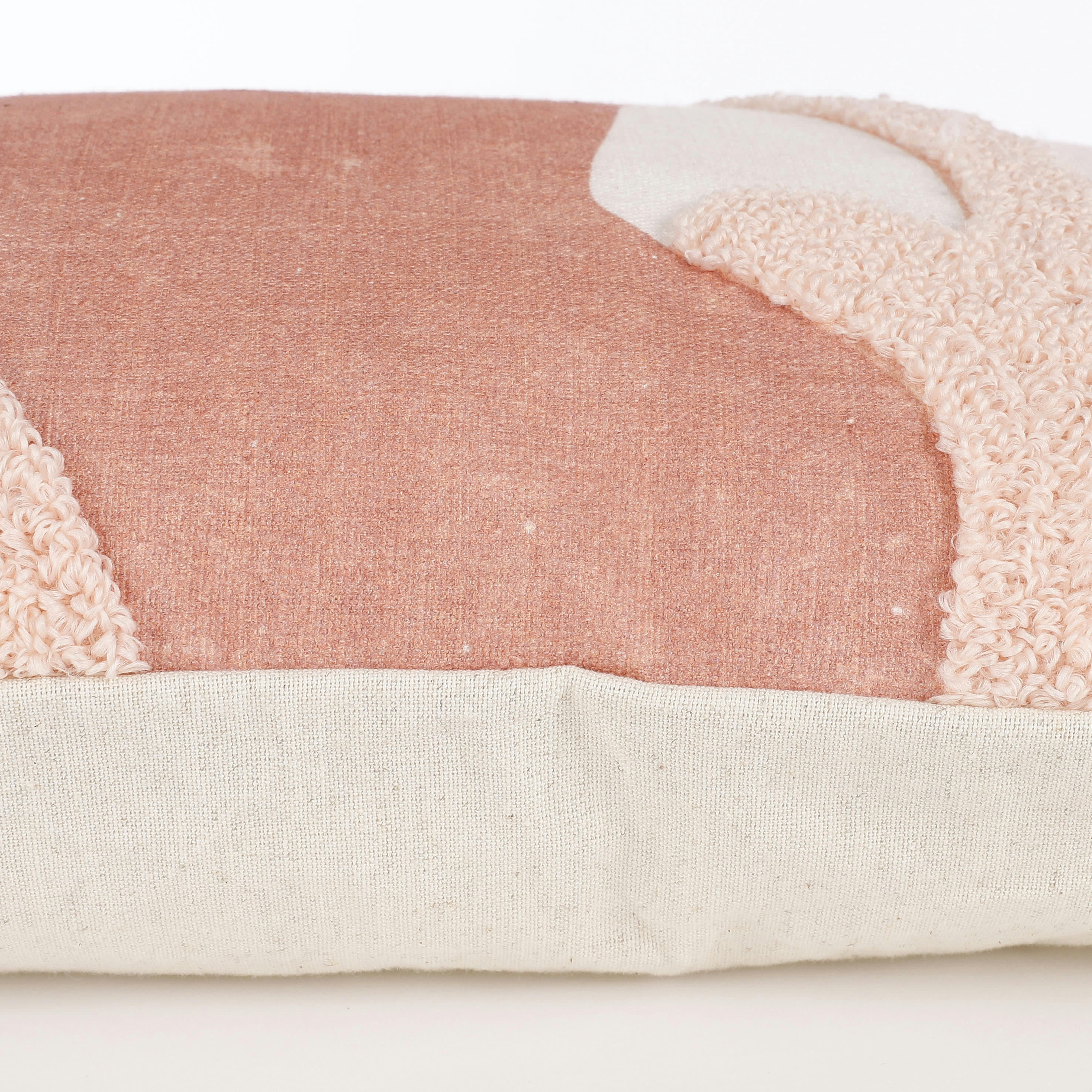 SANGRIA - Coussin en coton rose clair 55x35