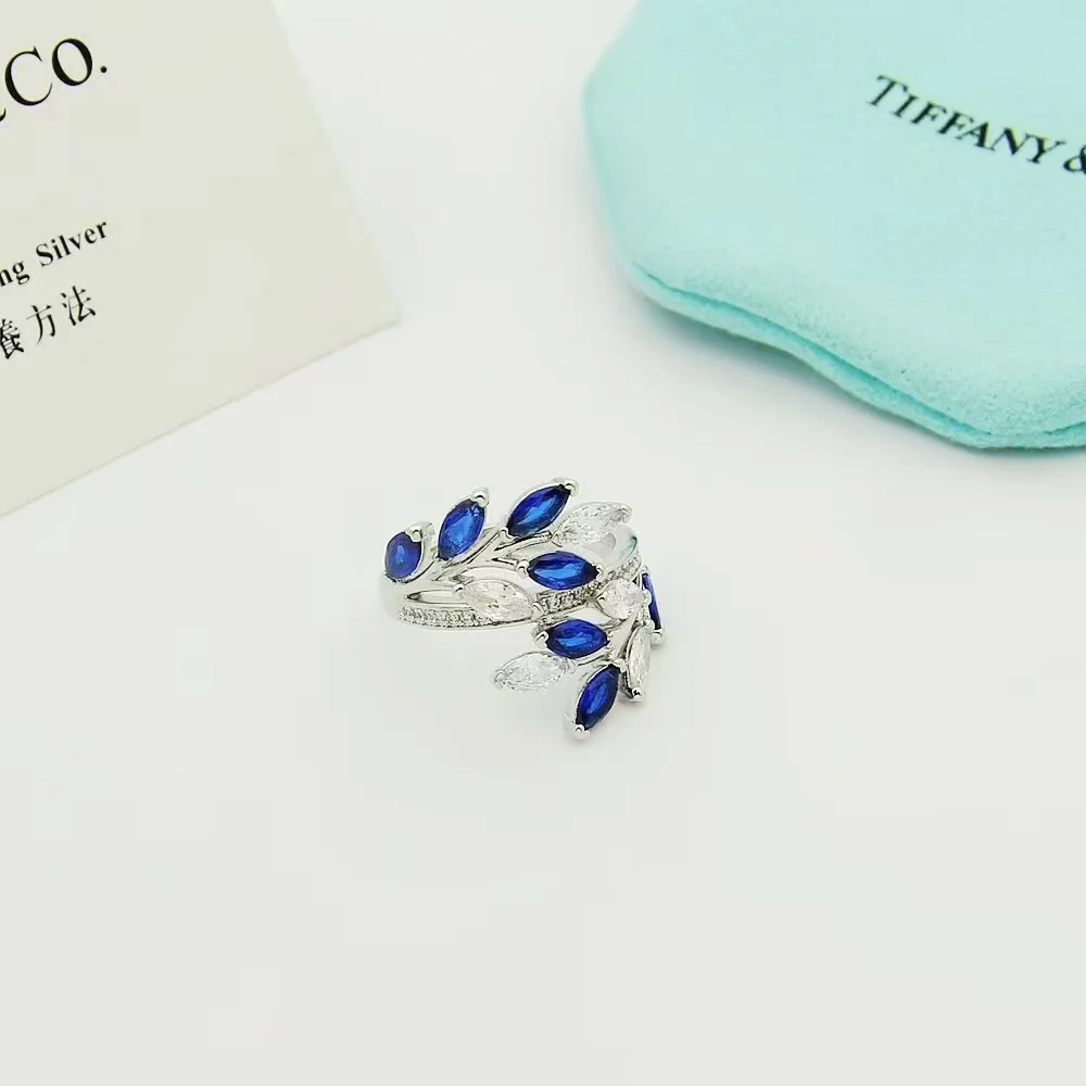 Tiffany & Co vine winding ring