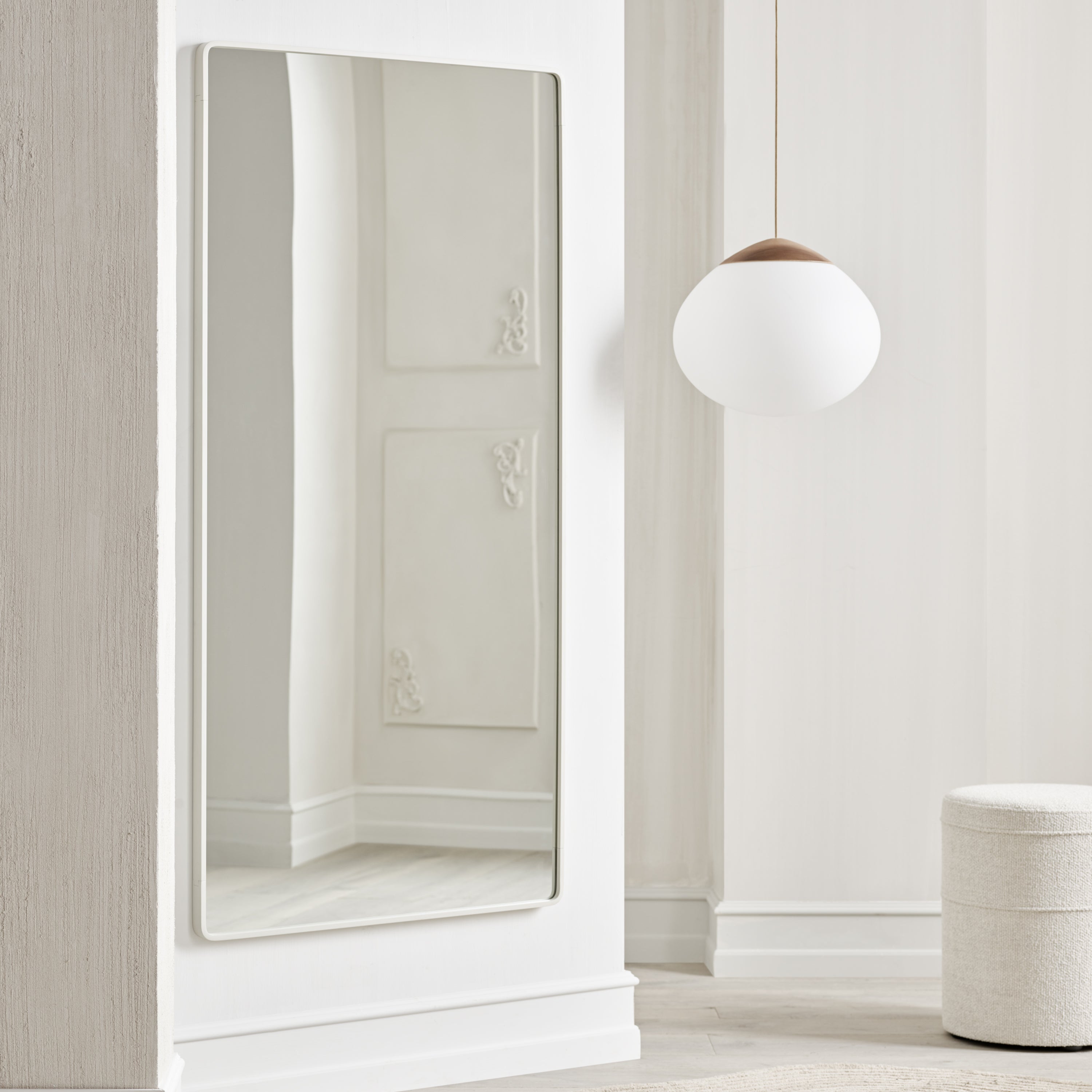 Bolia Acorn Hanglamp Ø 41 cm - Opaalglas - Donker Eiken